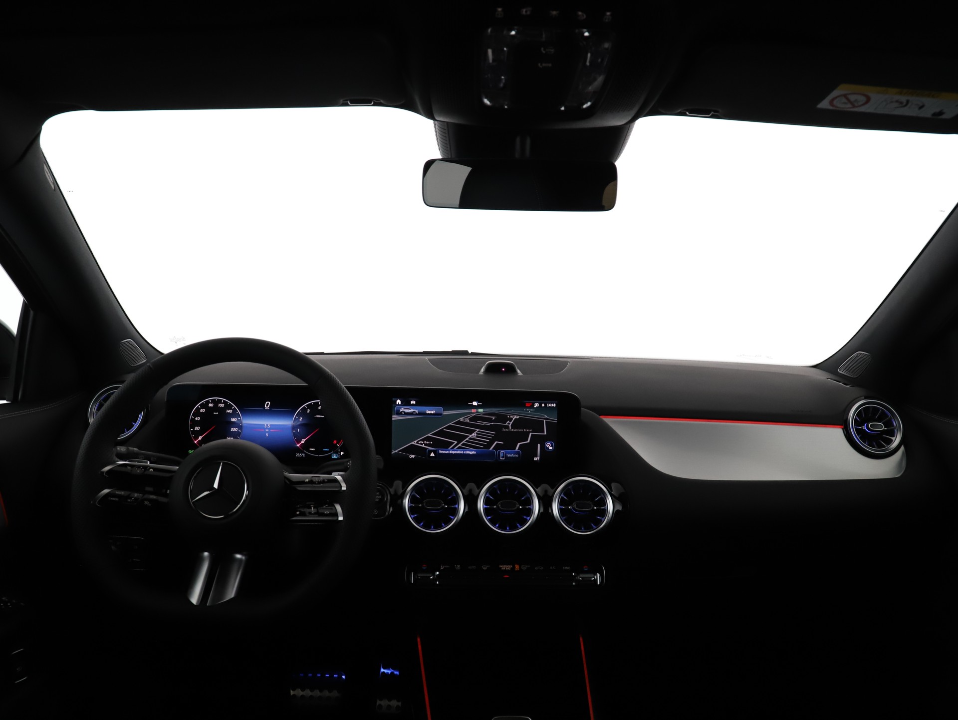 MERCEDES-BENZ GLA 200 Night Star 7G-D-image-11