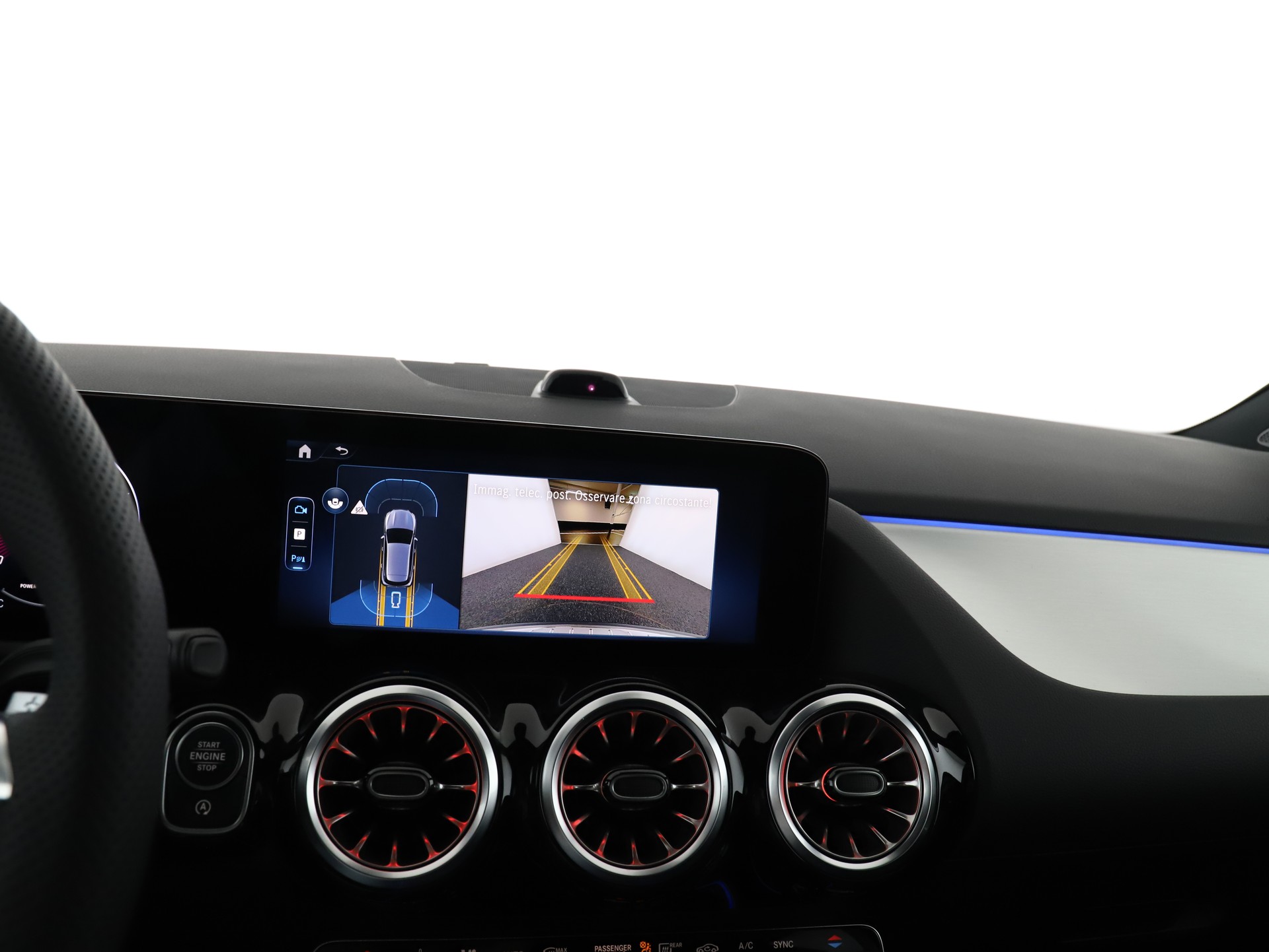 MERCEDES-BENZ GLA 200 Night Star 7G-D-image-13