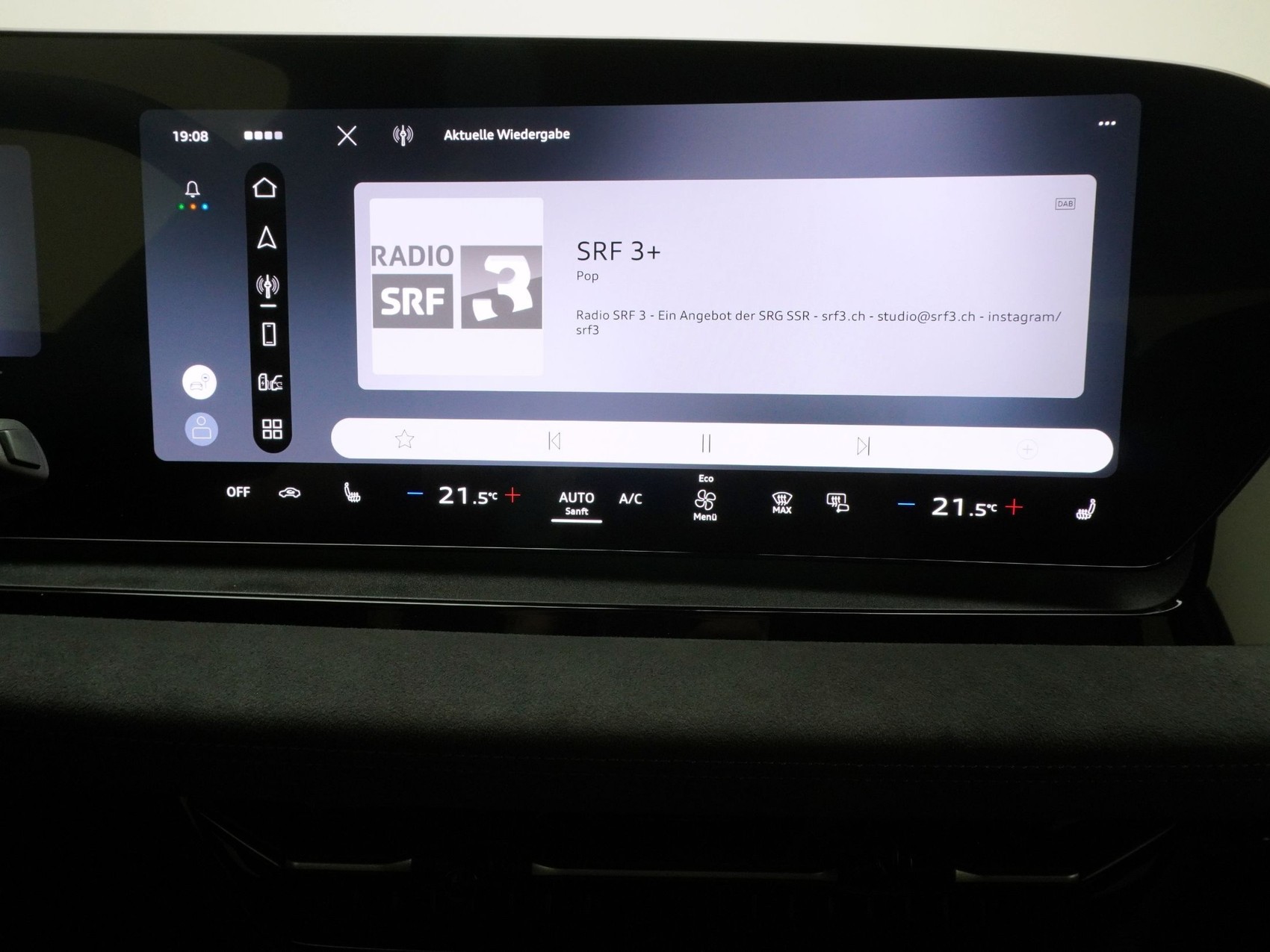 AUDI SQ6 e-tron quattro S line-image-15