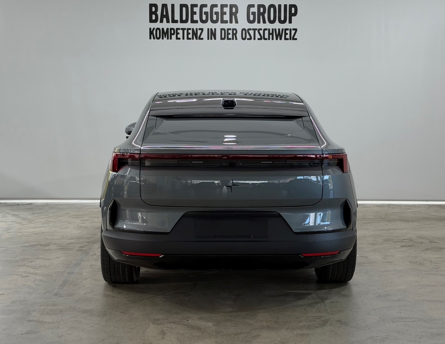 POLESTAR 4 Long Range Dual Motor Prime-image-6