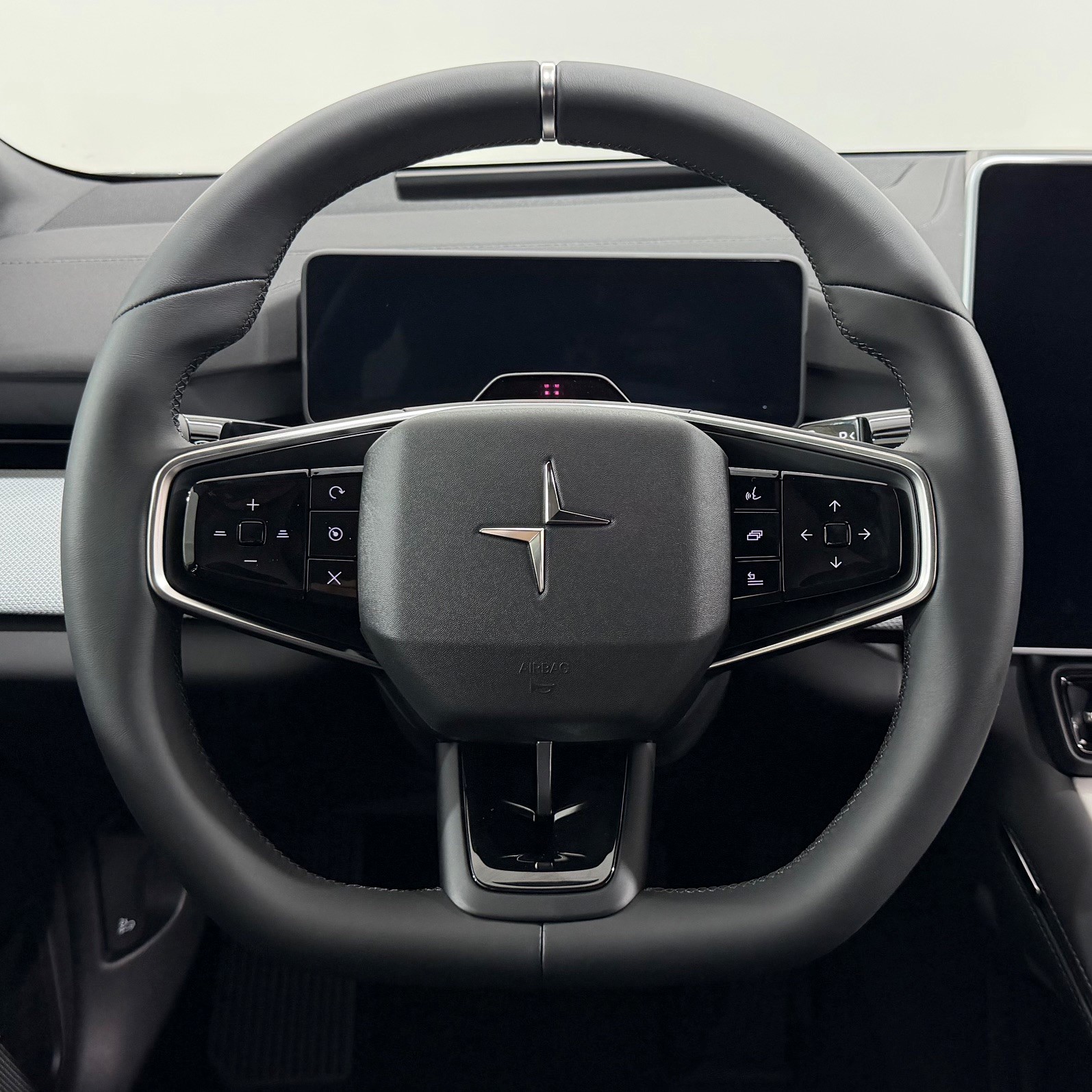 POLESTAR 4 Long Range Dual Motor Prime-image-9