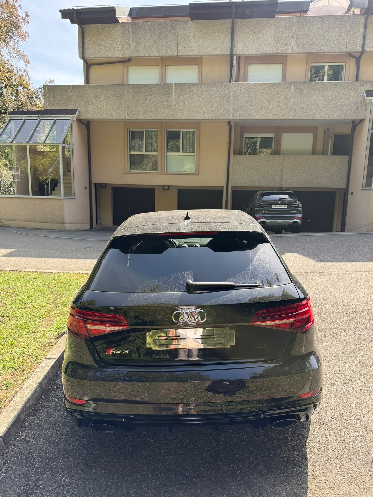 AUDI 2.5 T FSI quattro S-Tronic-image-2