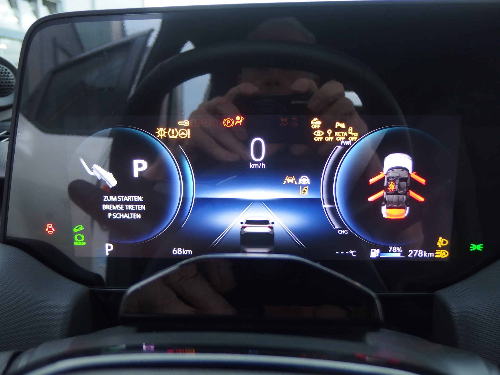 TOYOTA Urban Cruiser 61 kWh Premium-image-6