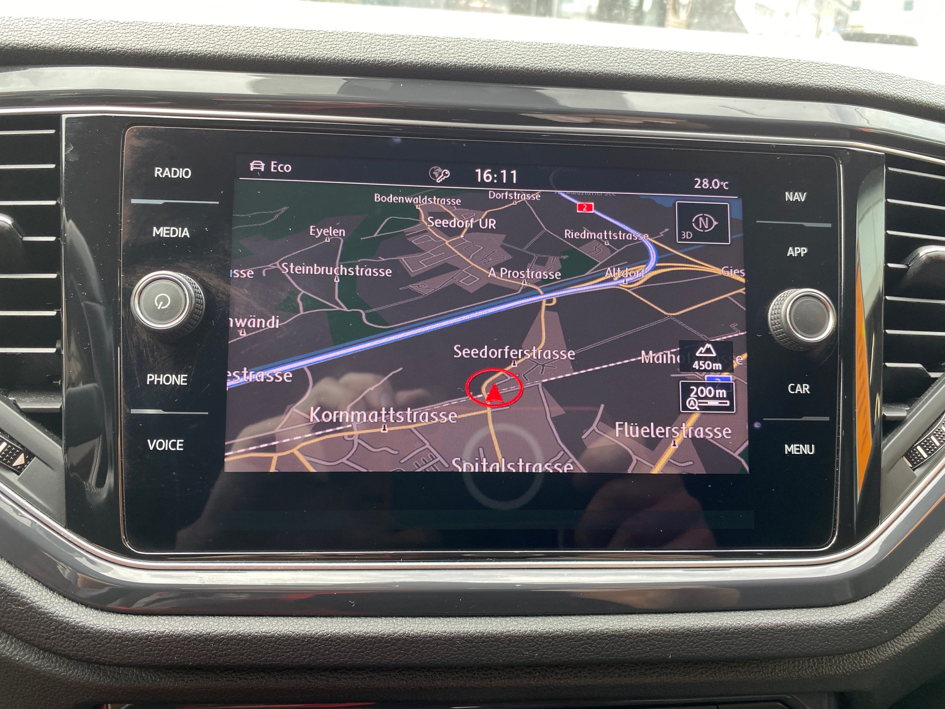 VW T-Roc 1.5 TSI EVO Sport DSG 4Motion-image-11