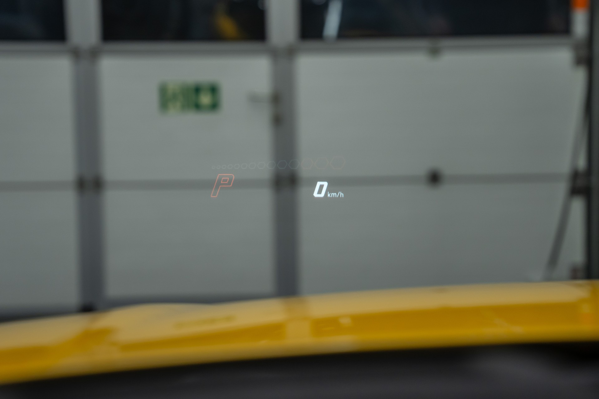 LAMBORGHINI Urus E-Gear Pearl Capsule / CH-FAHRZEUG-image-24