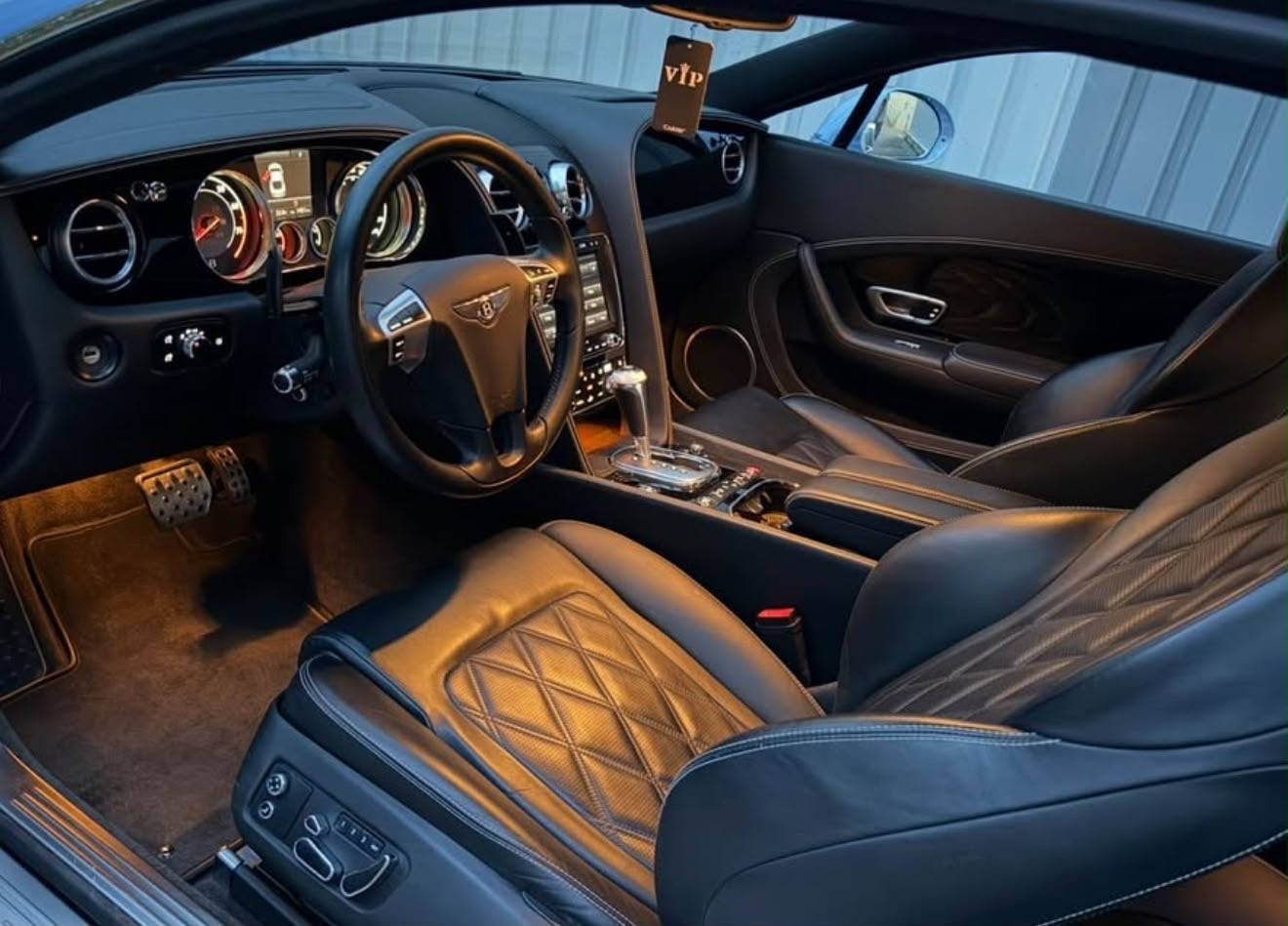 BENTLEY Continental GT 6.0 W12-image-3
