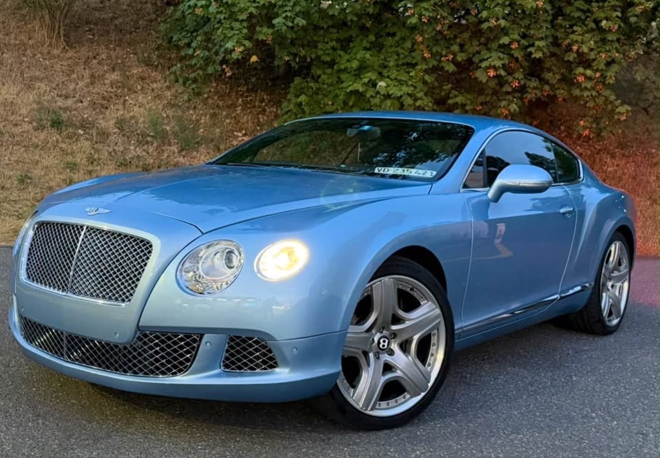 BENTLEY Continental GT 6.0 W12-image-1