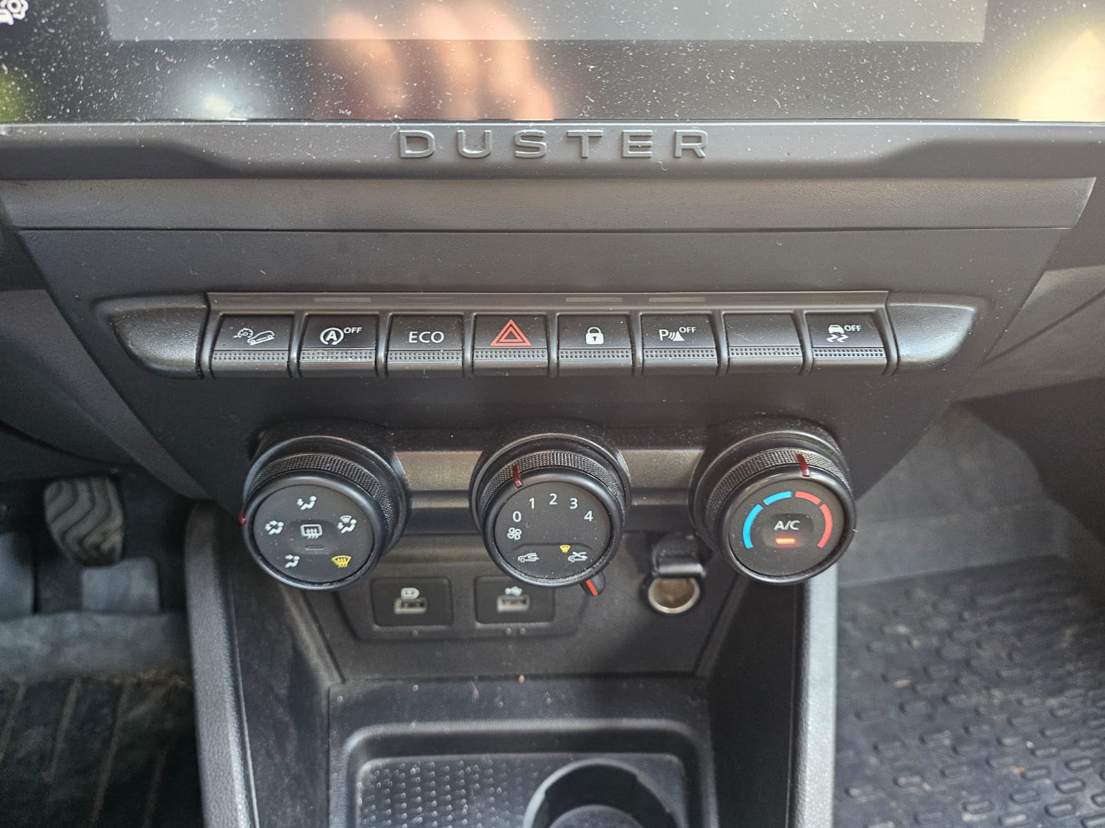 DACIA Duster TCe 150 Expression 4x4 hagelschaden dégats de grele-image-12