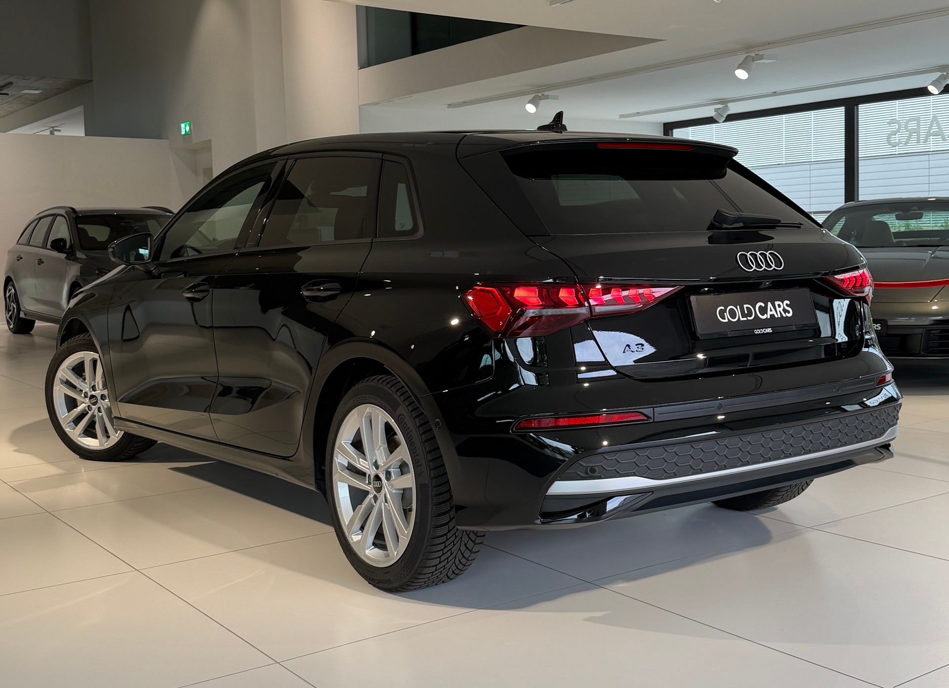 AUDI A3 Sportback TFSI 110 kW Attraction S tronic-image-5