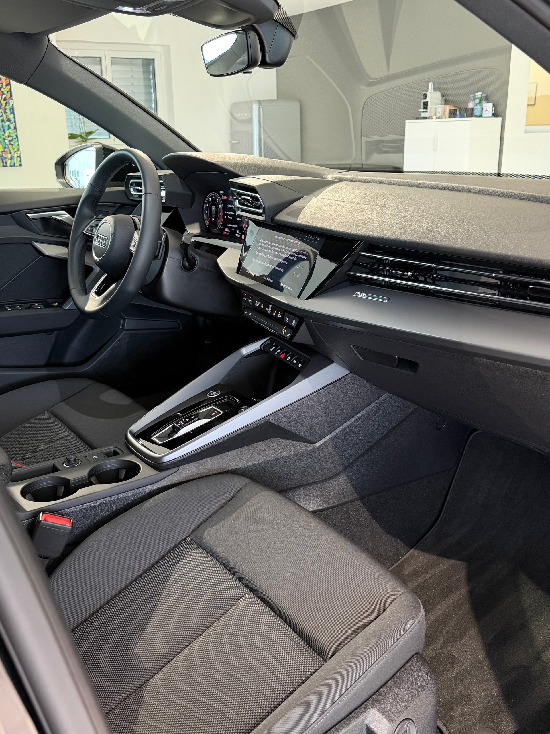 AUDI A3 Sportback TFSI 110 kW Attraction S tronic-image-13