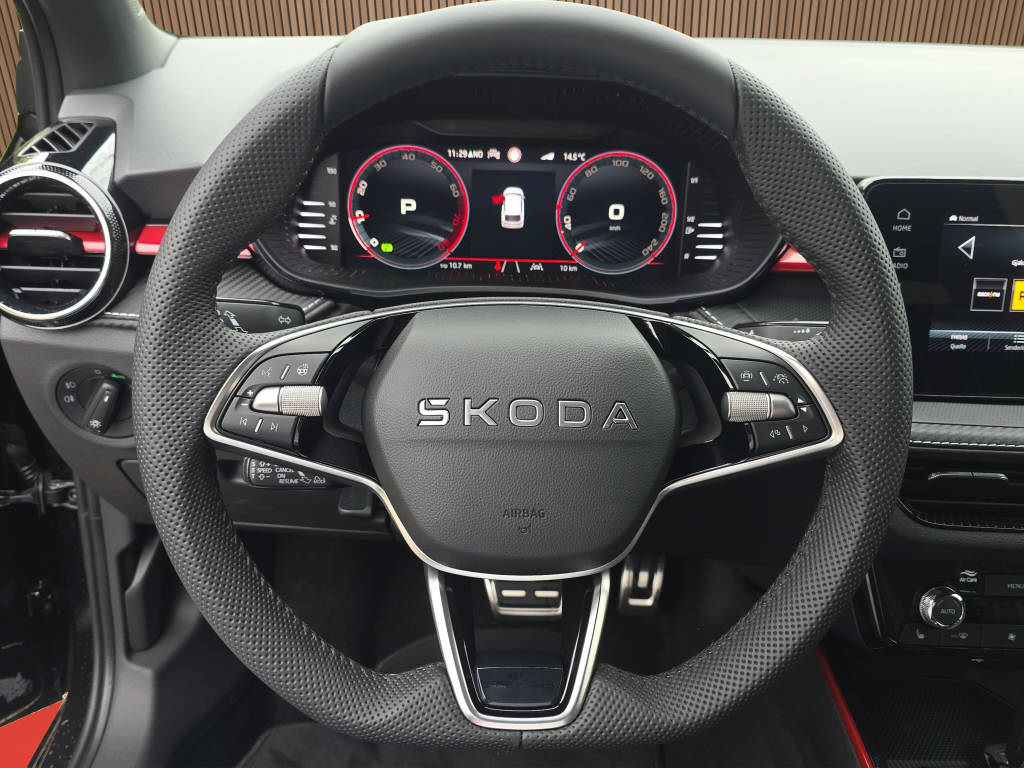 SKODA Fabia 1.0 TSI Monte Carlo DSG-image-14