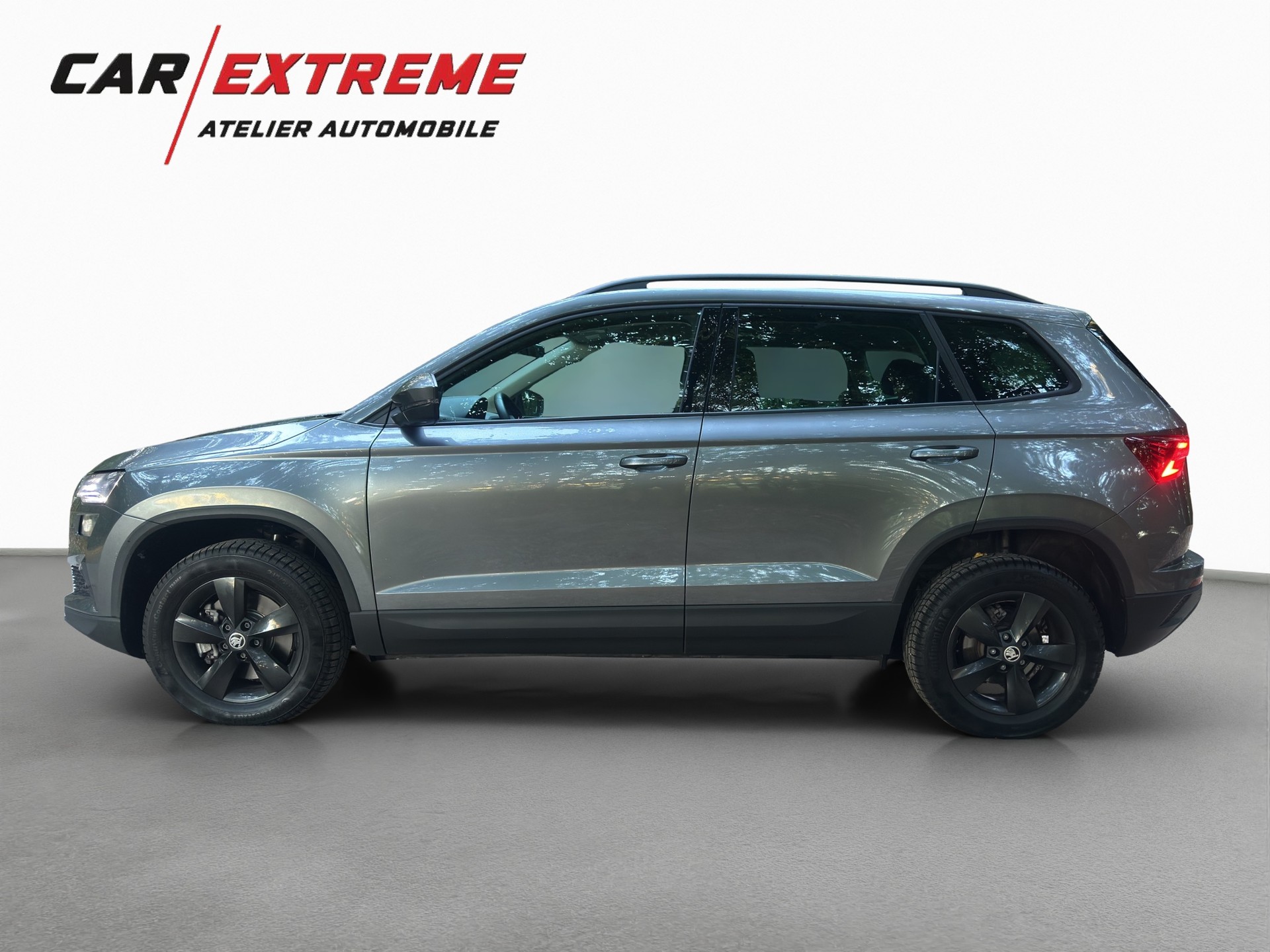 SKODA Karoq 1.5 TSI Dynamic DSG-image-2