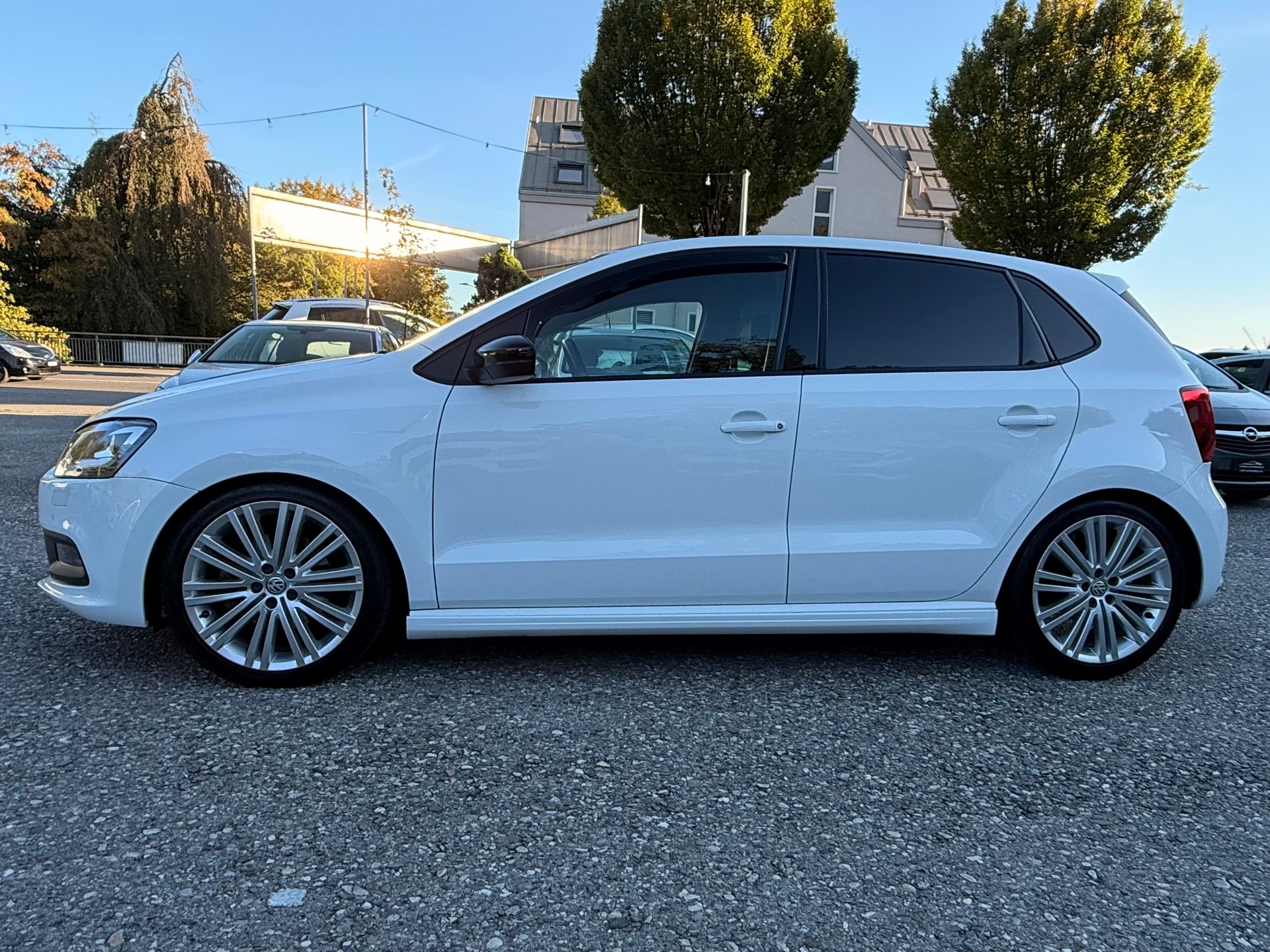 VW Polo 1.4 TSI ACT BlueGT-image-2
