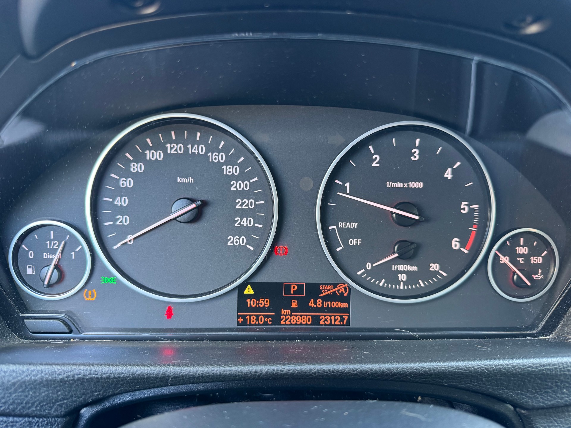 BMW 316d Touring Business Steptronic-image-17