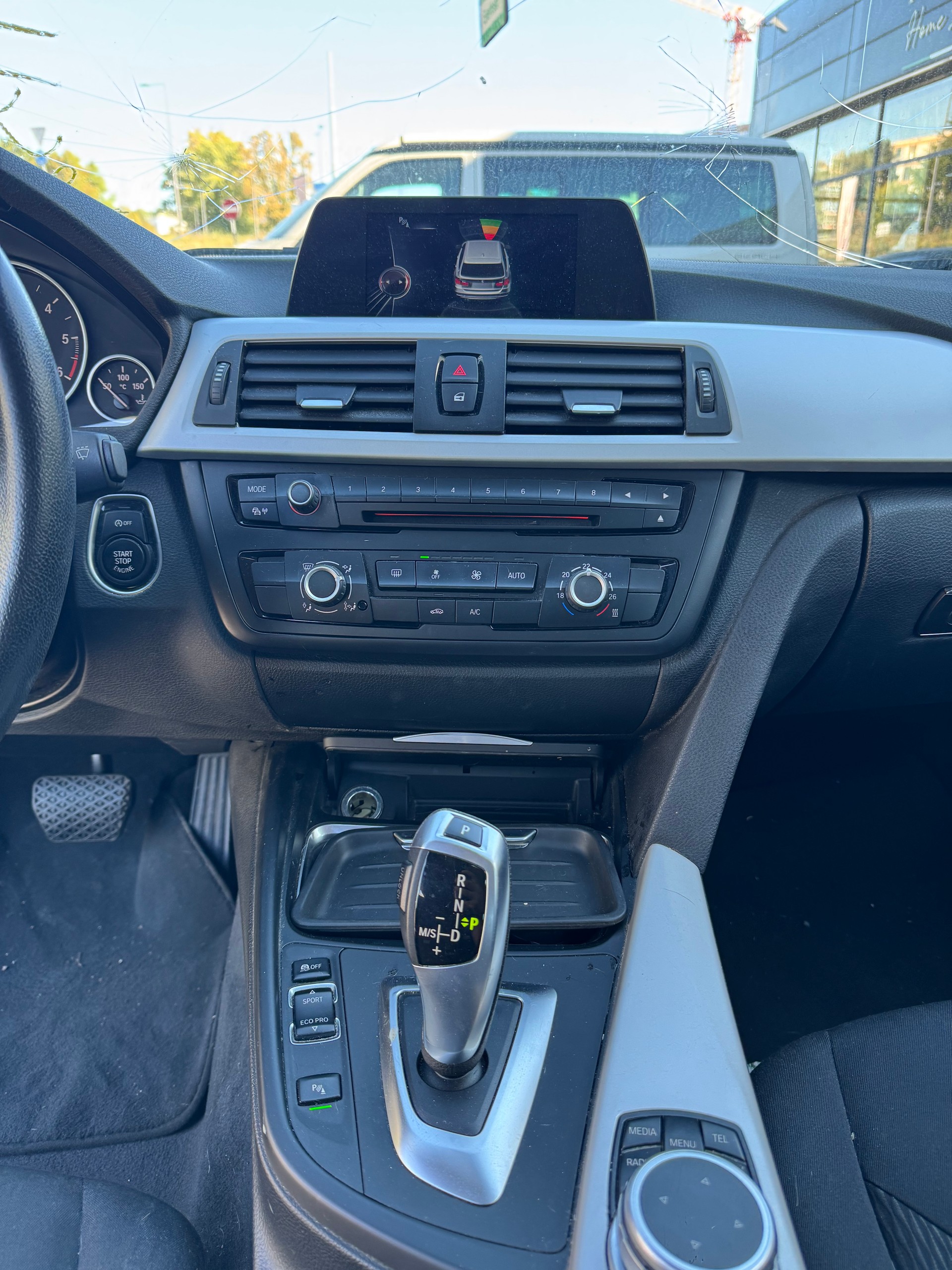 BMW 316d Touring Business Steptronic-image-16