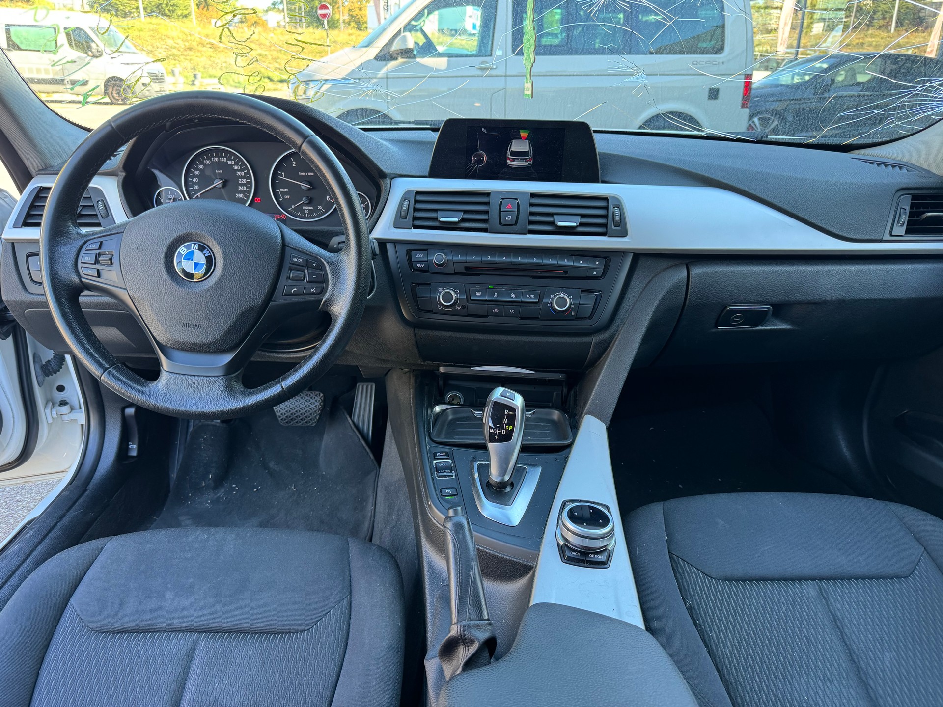 BMW 316d Touring Business Steptronic-image-15