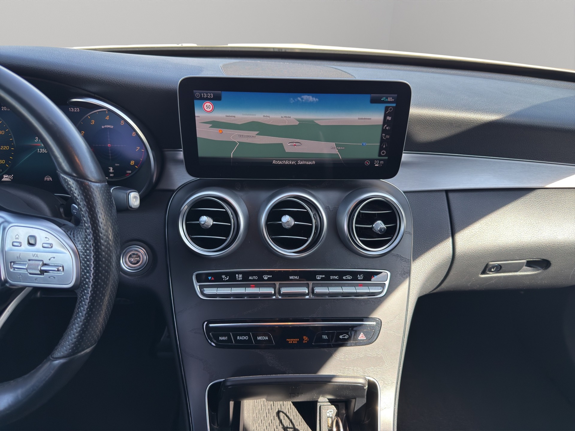 MERCEDES-BENZ C 200 Swiss Star AMG Line 4Matic 9G-Tronic-image-20