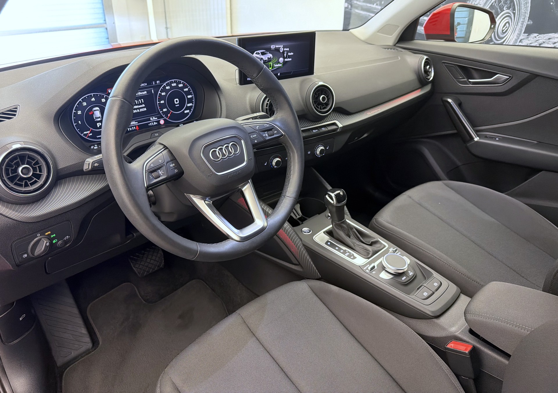 AUDI Q2 40 TFSI advanced Attraction quattro S-tronic-image-6