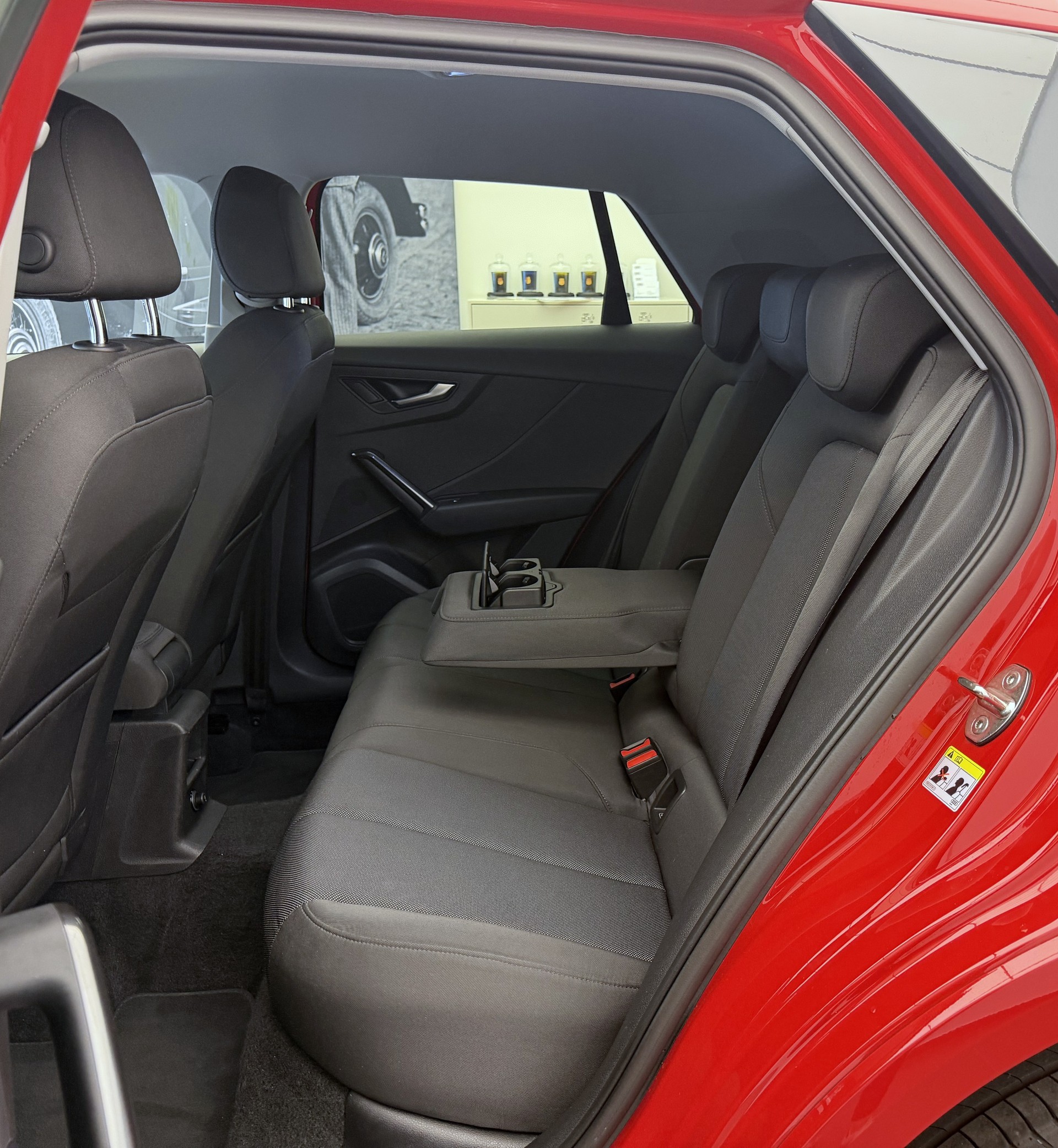 AUDI Q2 40 TFSI advanced Attraction quattro S-tronic-image-19