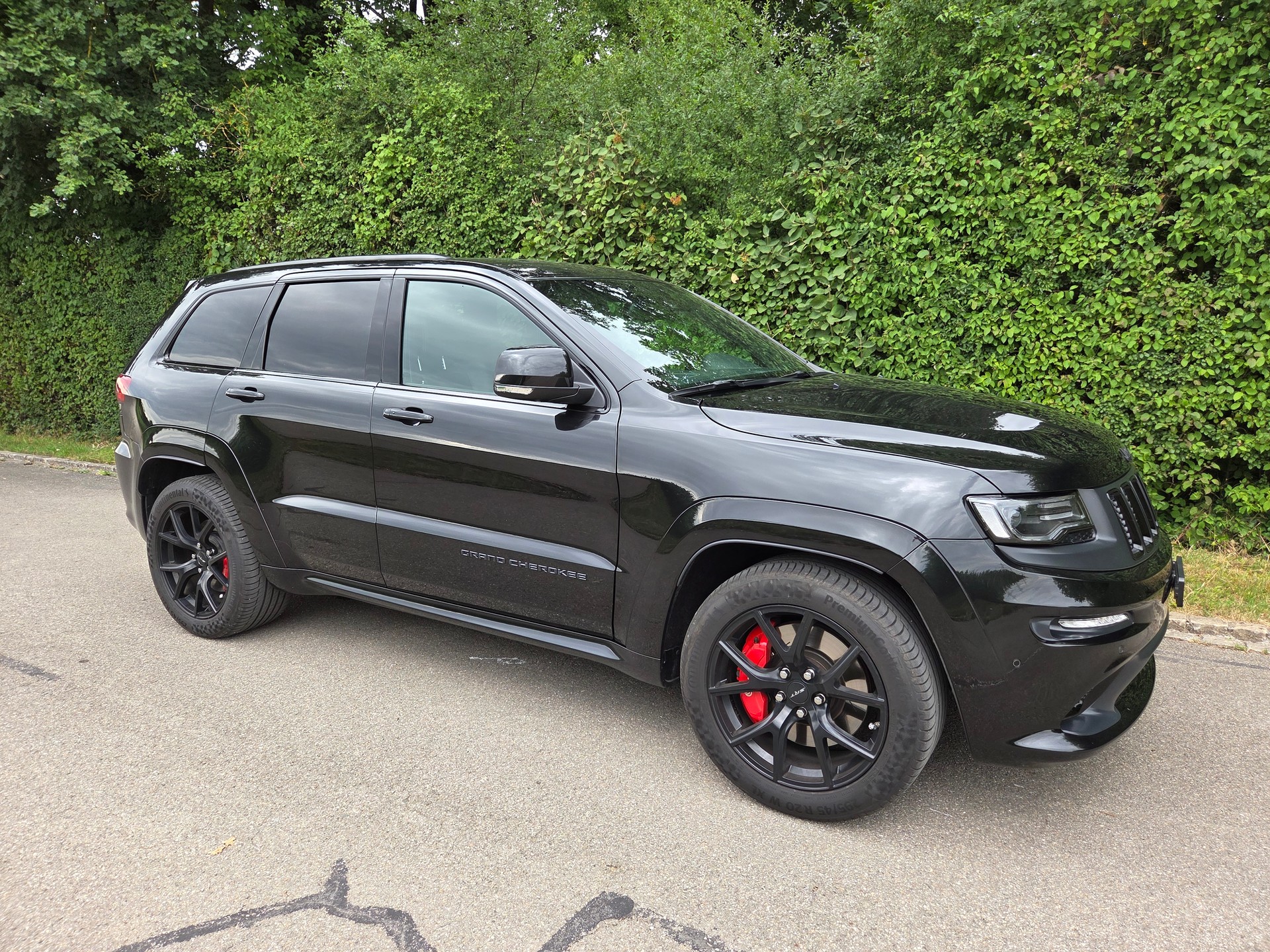 JEEP 6.4 V8 HEMI SRT8 Night-image-2
