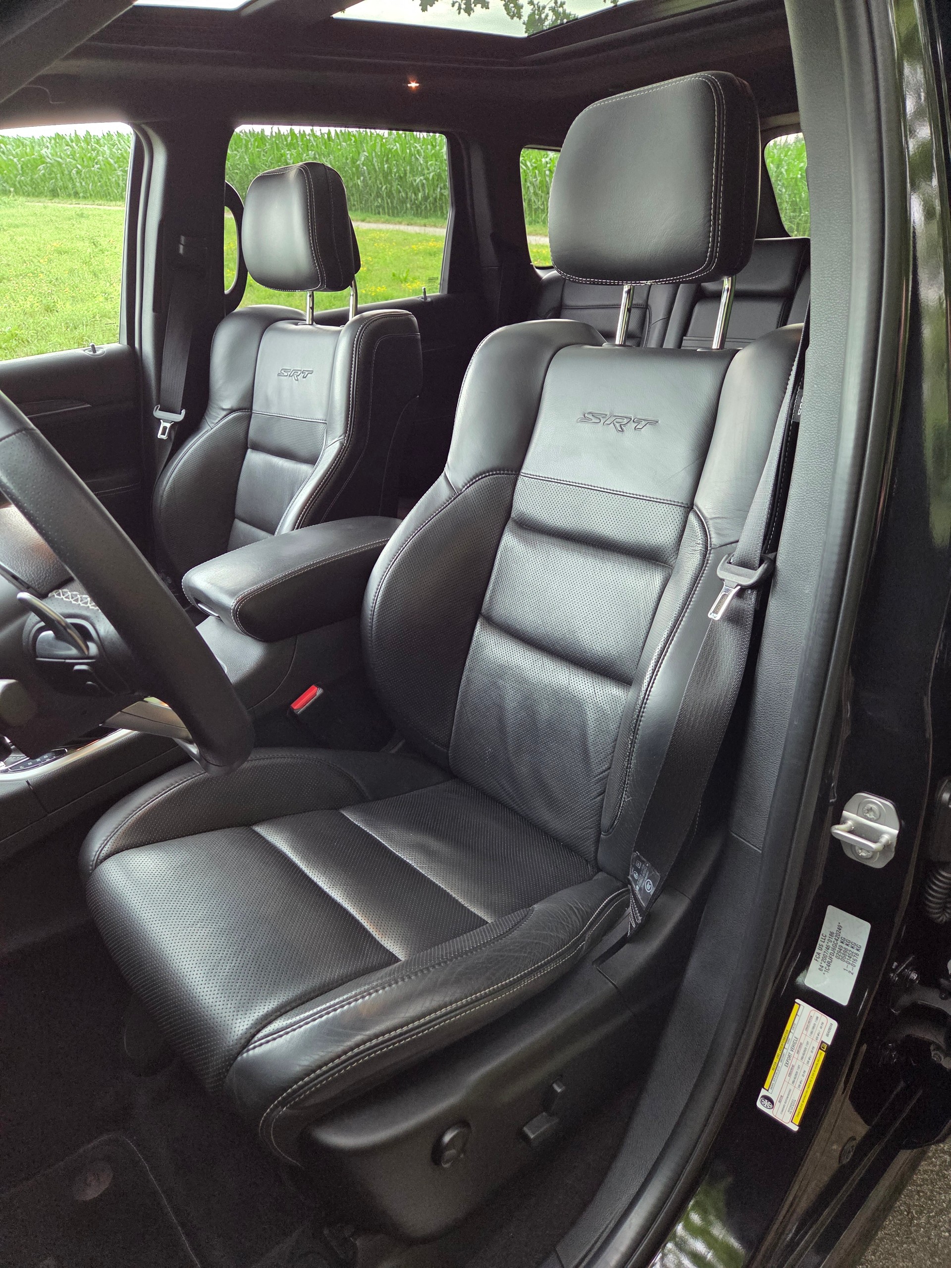 JEEP 6.4 V8 HEMI SRT8 Night-image-9