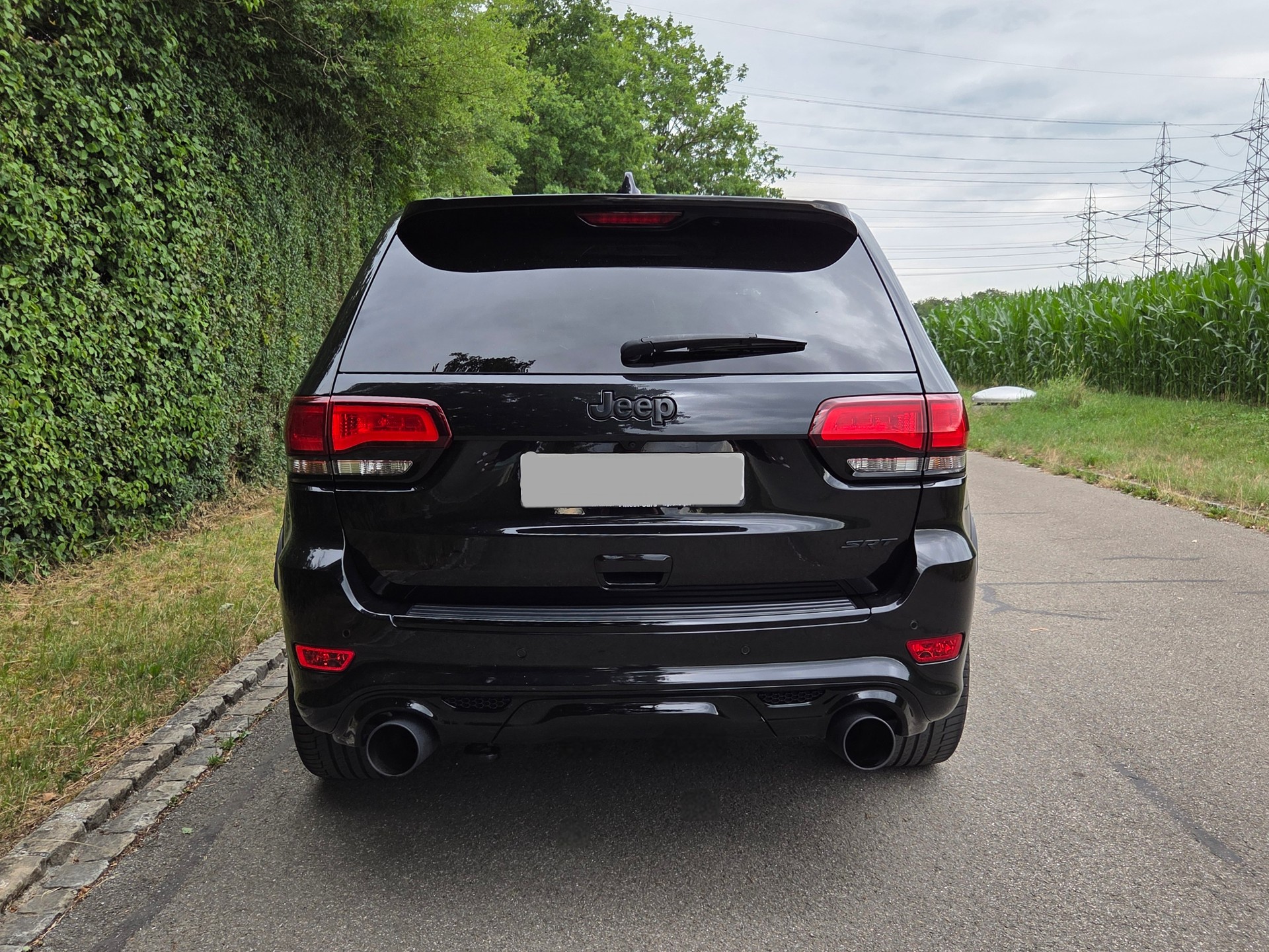 JEEP 6.4 V8 HEMI SRT8 Night-image-6