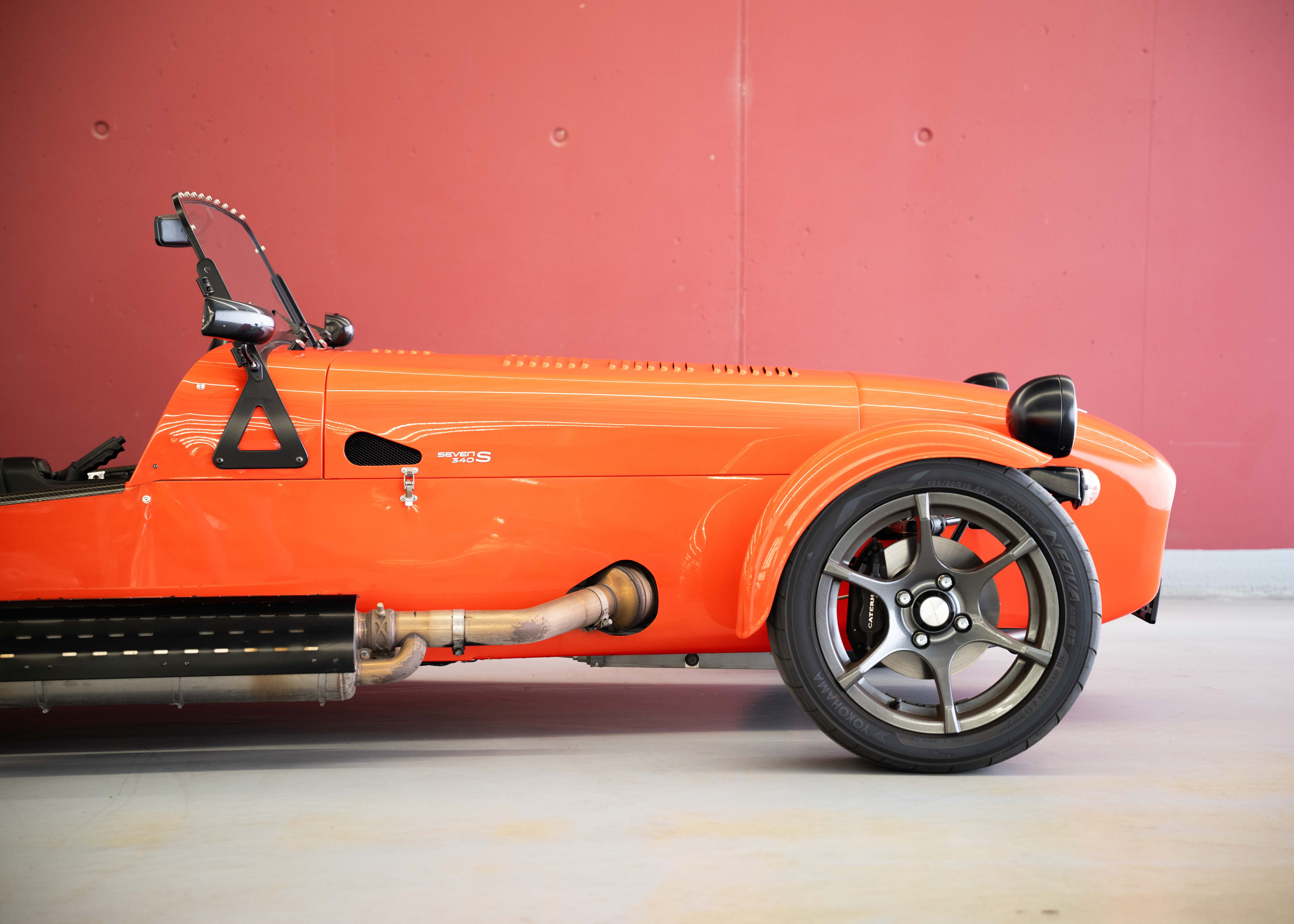 Image CATERHAM SEVEN Seven 340S SV (MY25, Swiss car, Arancio Argos exclusive paint, Caterham service history, 12-month warranty) - RESERVED !