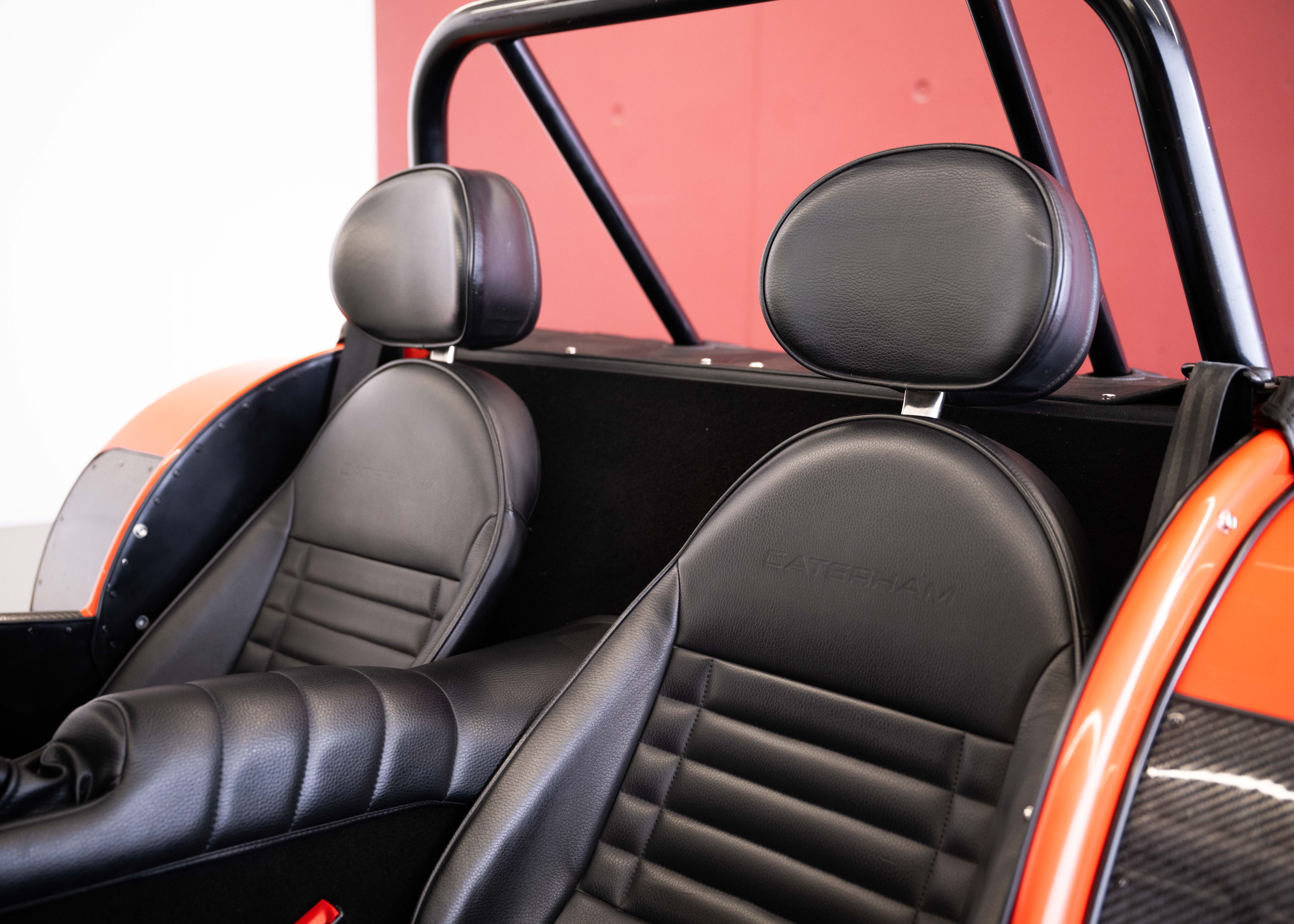 Image CATERHAM SEVEN Seven 340S SV (MY25, Swiss car, Arancio Argos exclusive paint, Caterham service history, 12-month warranty) - RESERVED !