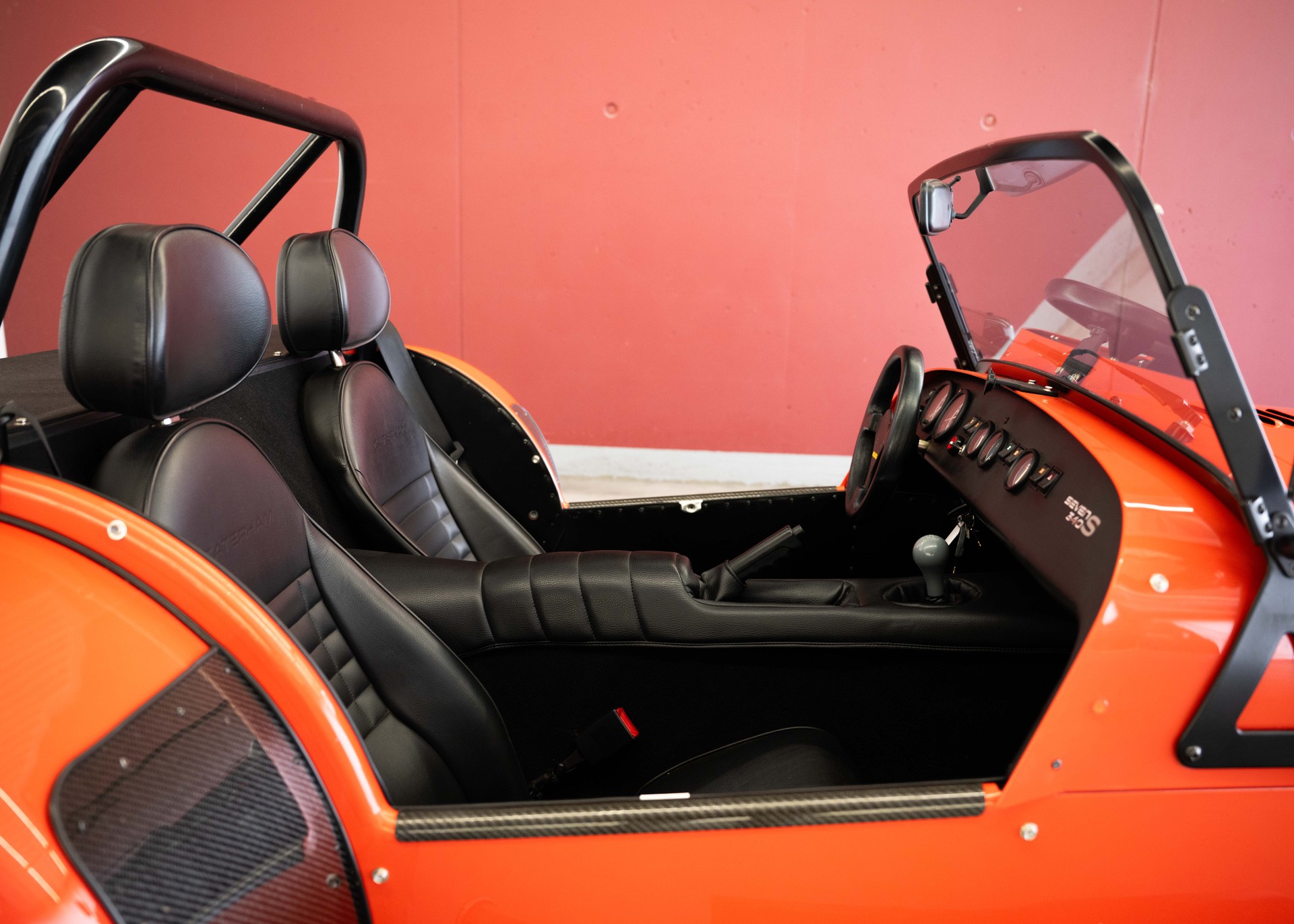CATERHAM Seven 340S SV (MY25, Swiss car, Arancio Argos exclusive paint, Caterham service history, 12-month warranty)-image-16
