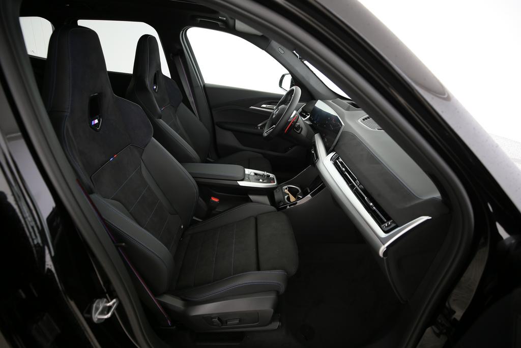 BMW X1 M35i-image-17