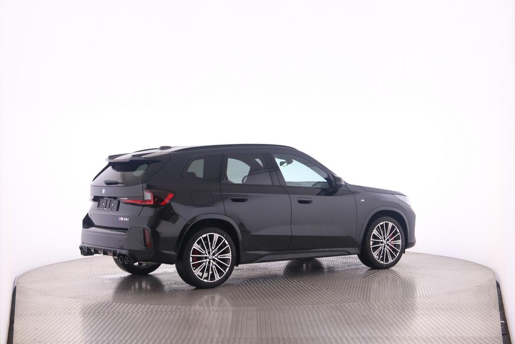 BMW X1 M35i-image-8