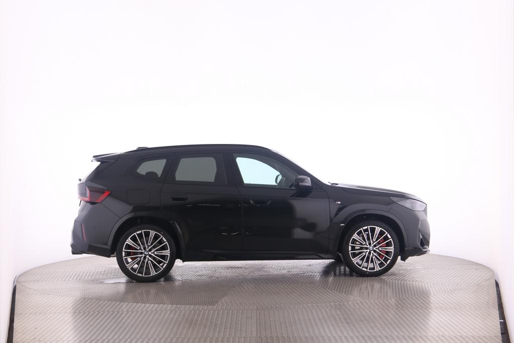 BMW X1 M35i-image-10