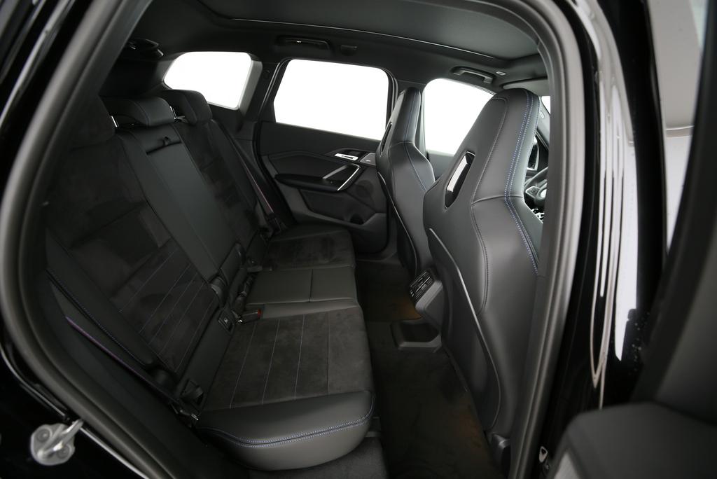 BMW X1 M35i-image-18