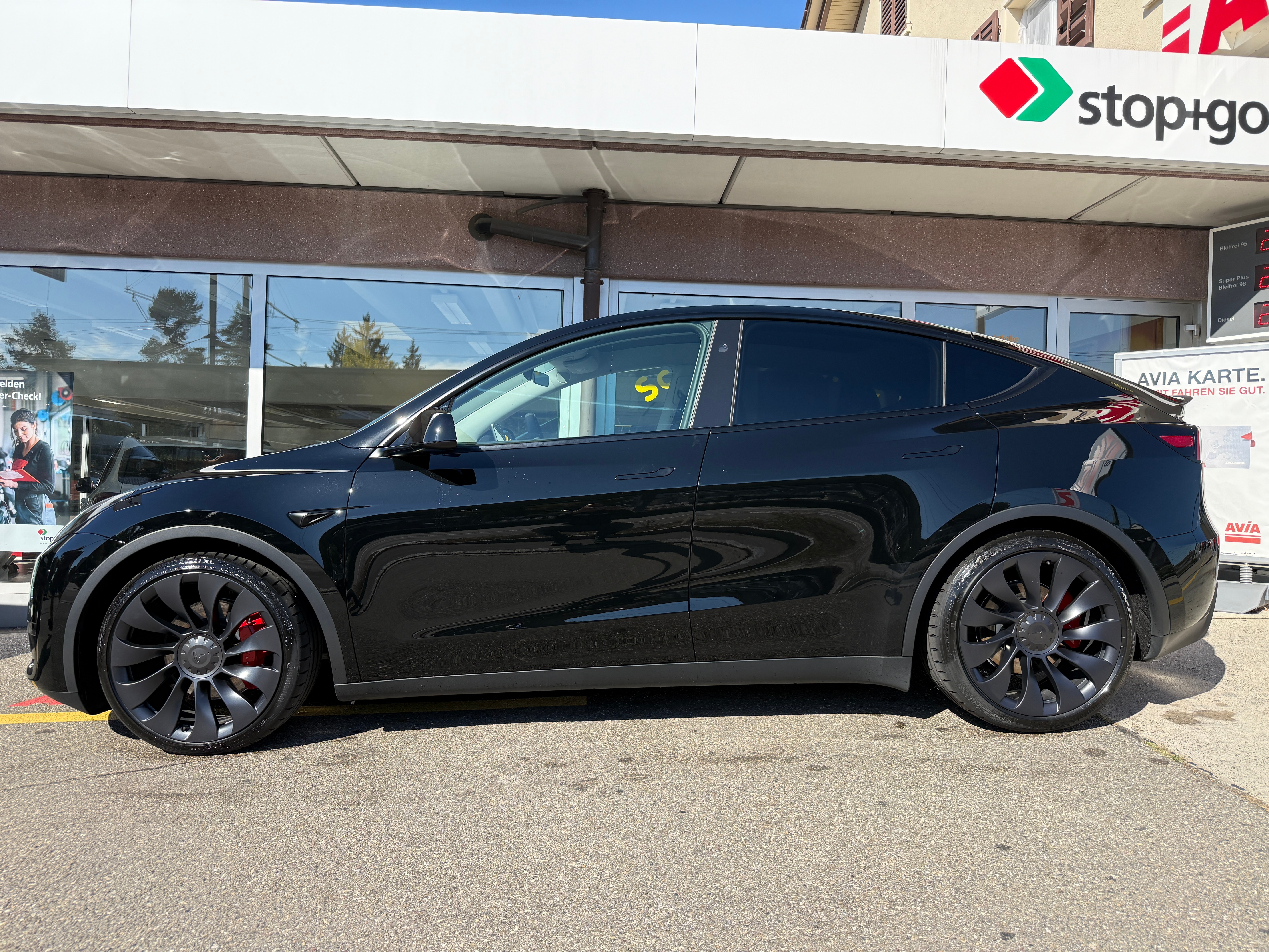 Car photo