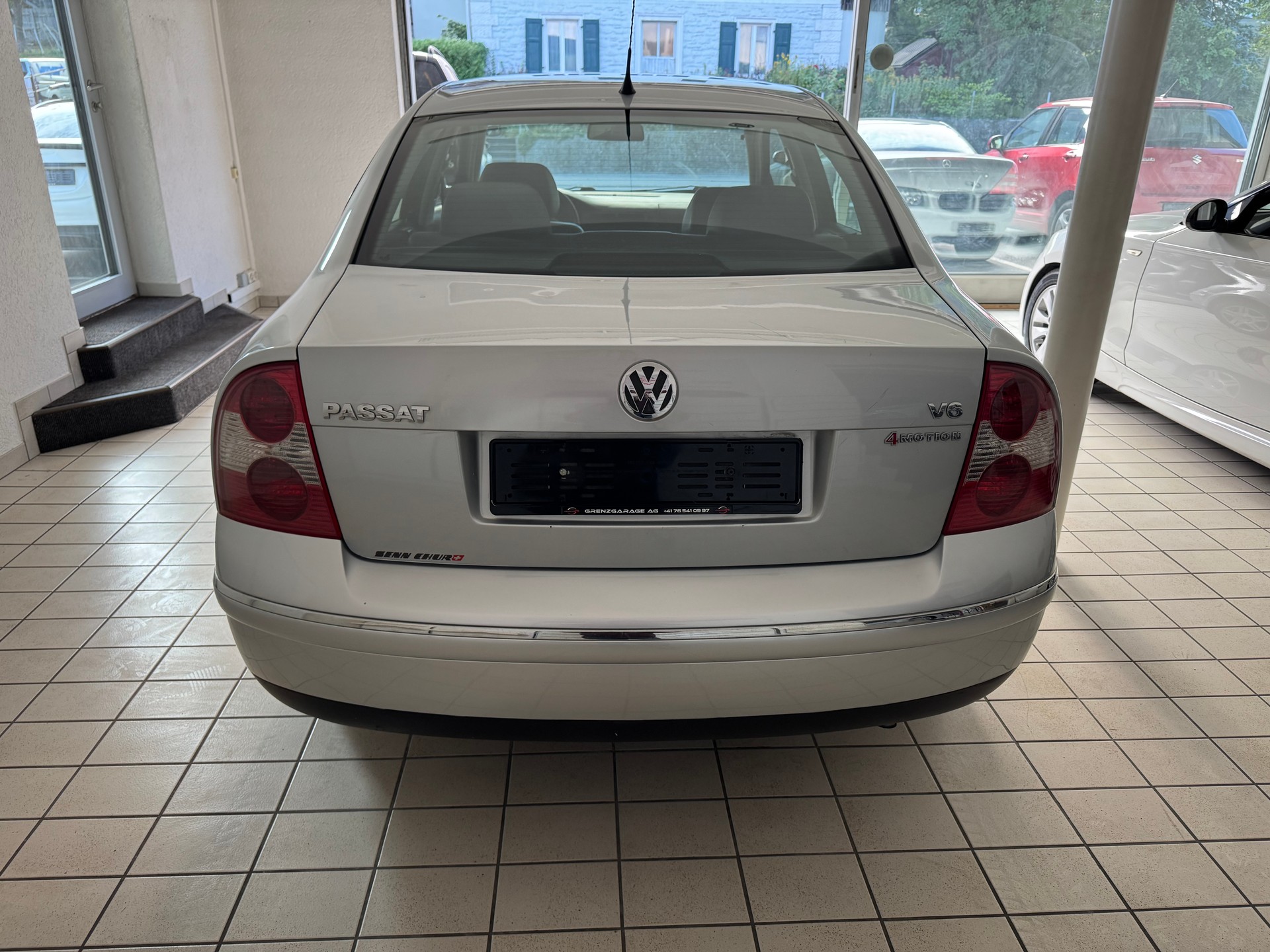 VW Passat 2.8 V6 4Motion Comfortline-image-5