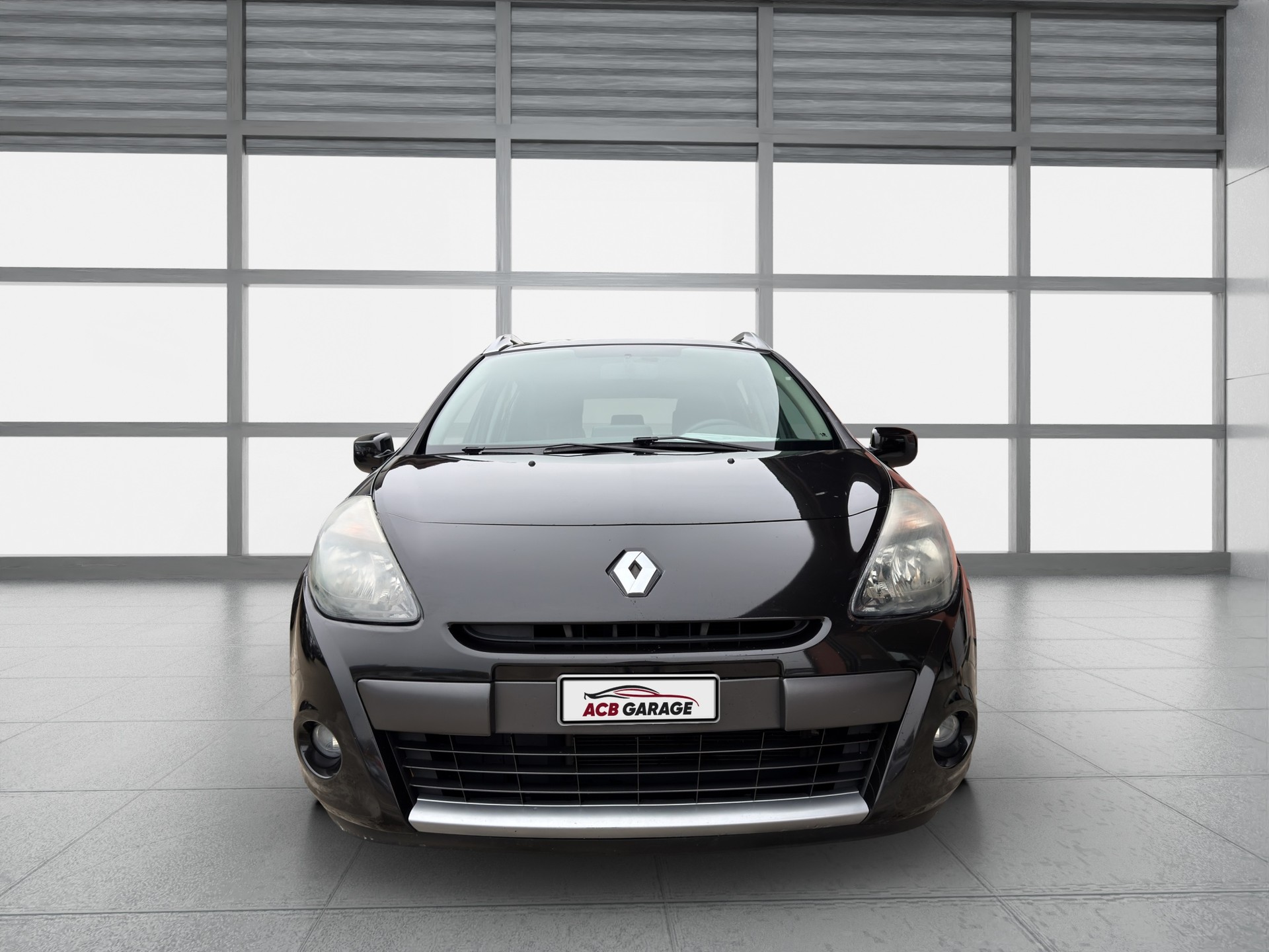 RENAULT Clio Grandtour 1.6 16V Exception Automatic-image-1