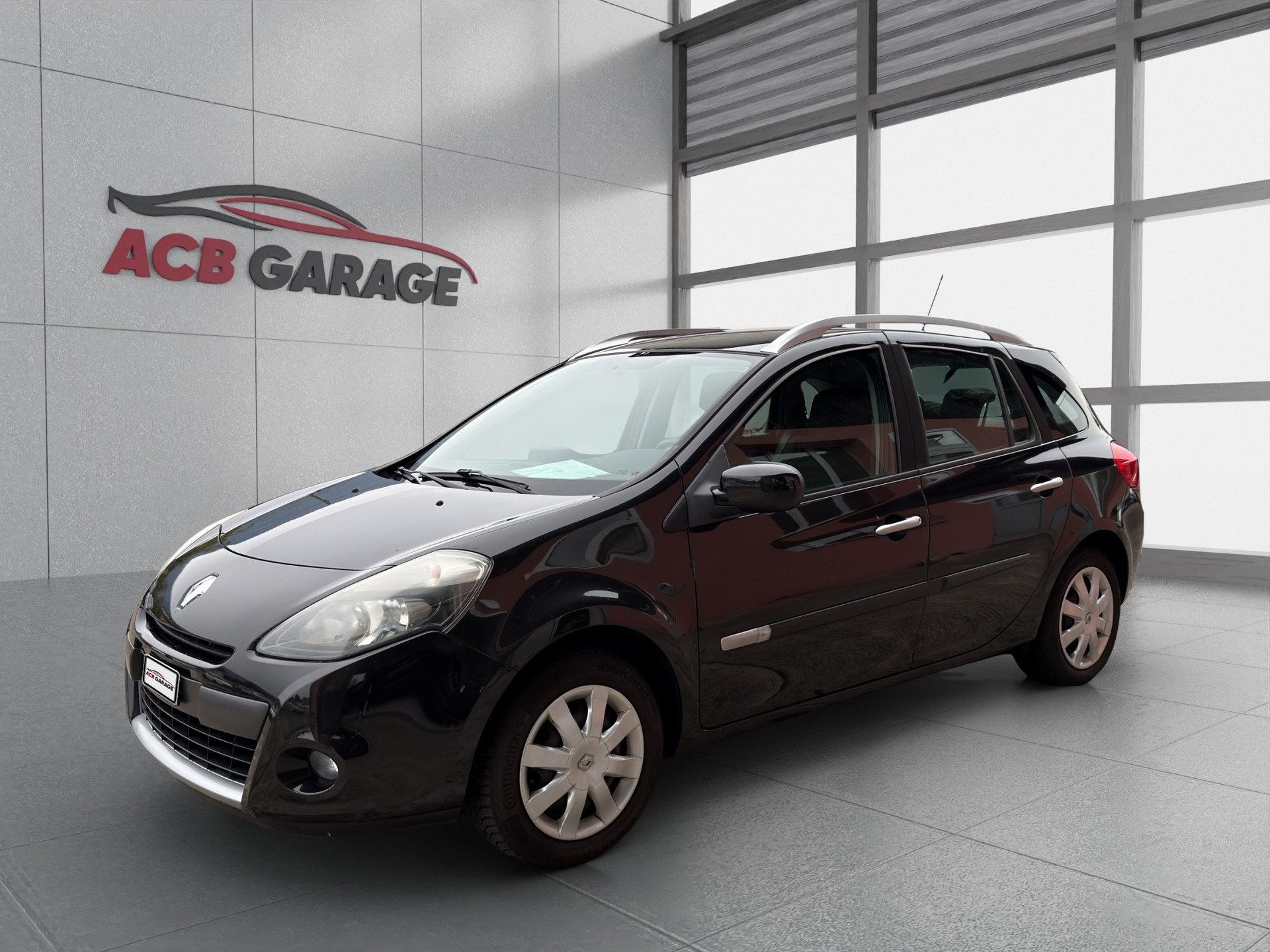 RENAULT Clio Grandtour 1.6 16V Exception Automatic-image-0