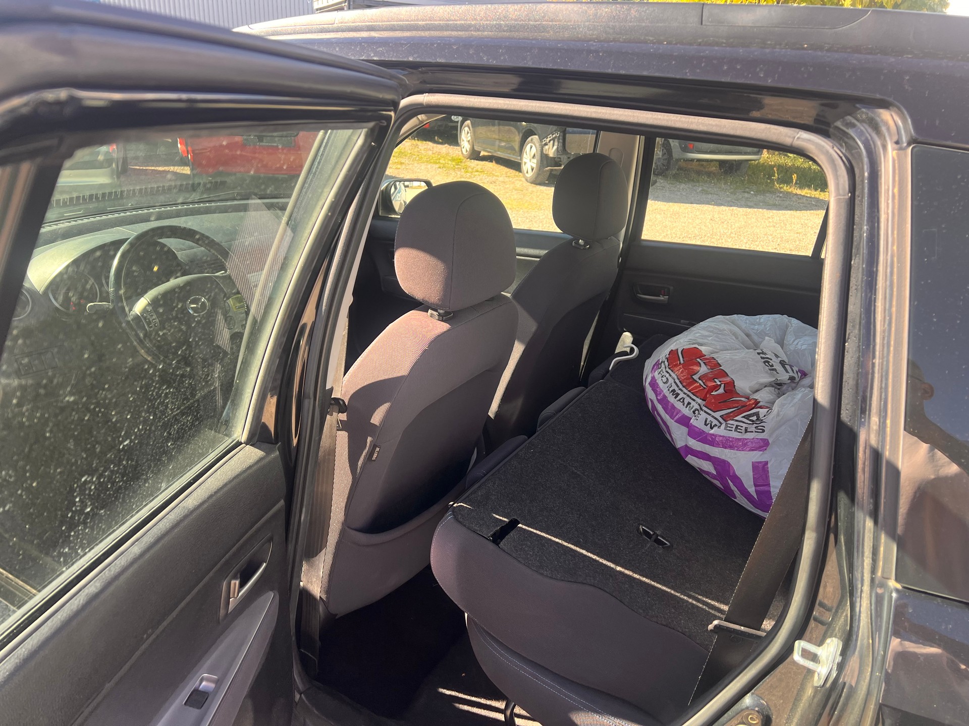 MAZDA 2 1.4i 16V Confort-image-10