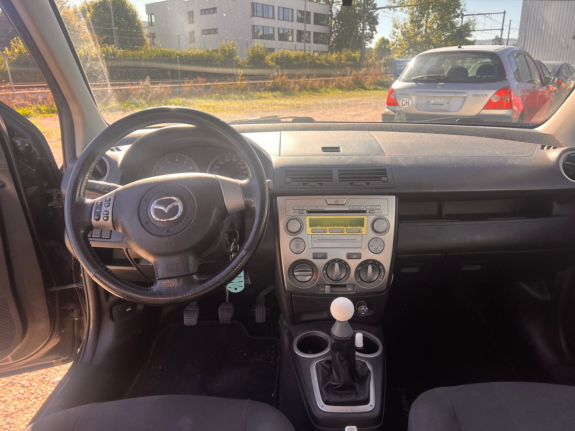 MAZDA 2 1.4i 16V Confort-image-8