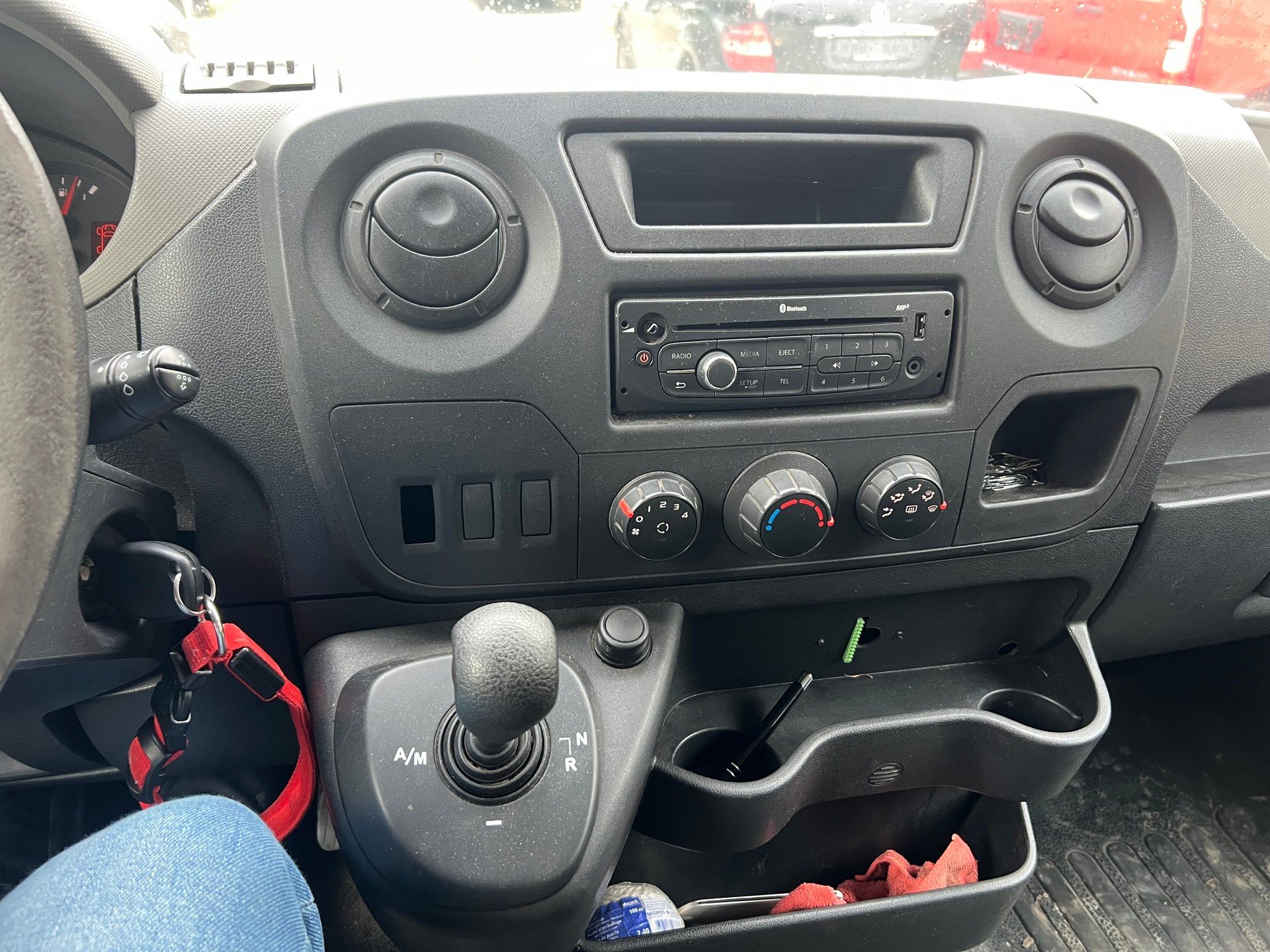 RENAULT Master T35 2.3dCi L2H2 A-image-11