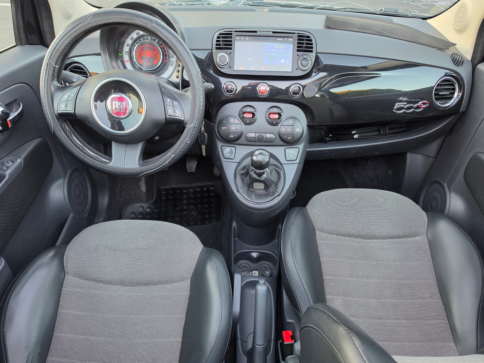 FIAT 500C 1.4 16V Lounge-image-8