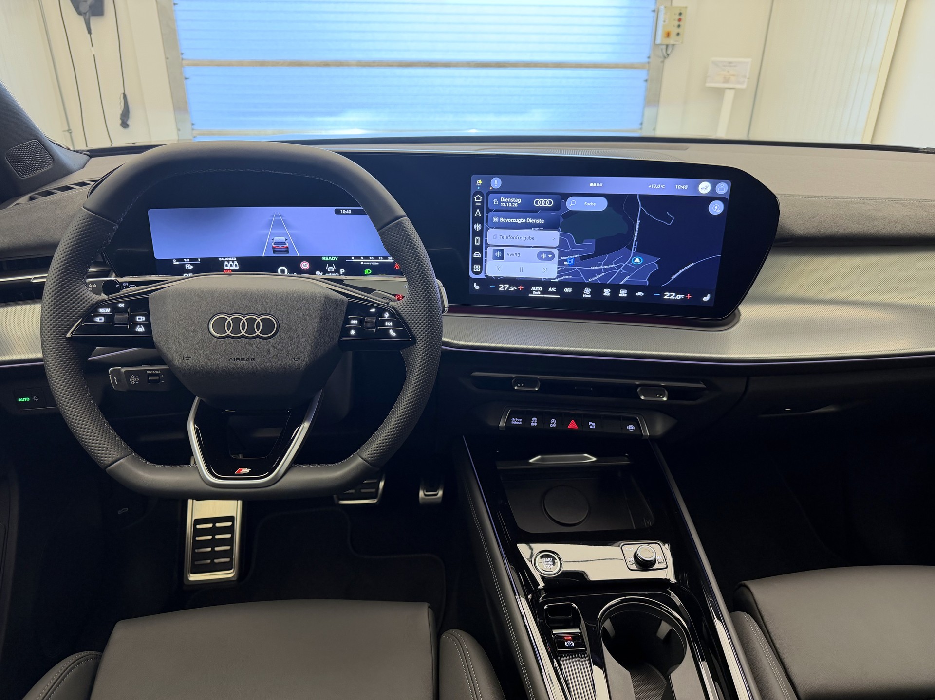 AUDI Q3 SUV TFSI quattro 195 kW S tronic-image-8