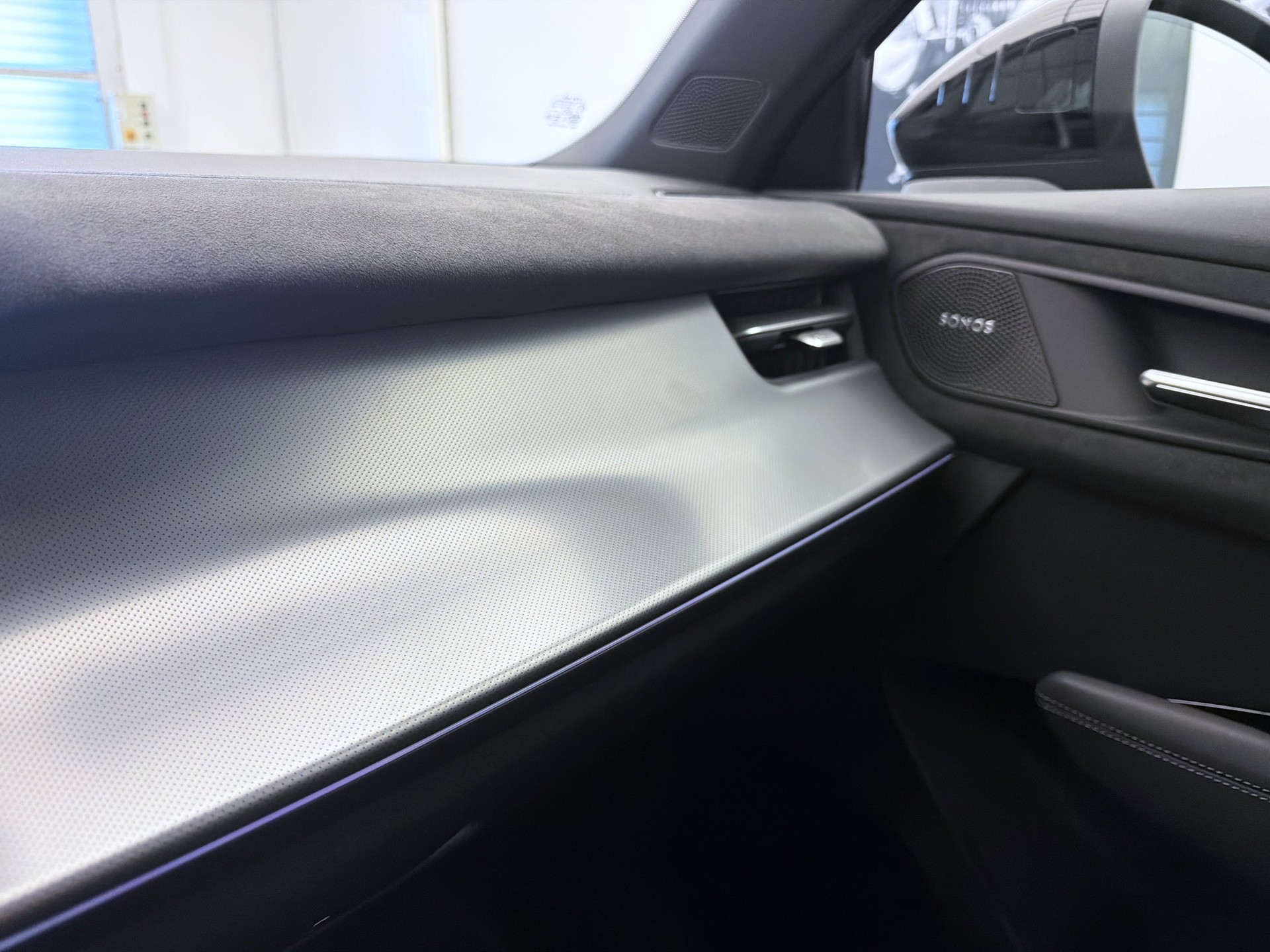 AUDI Q3 SUV TFSI quattro 195 kW S tronic-image-18