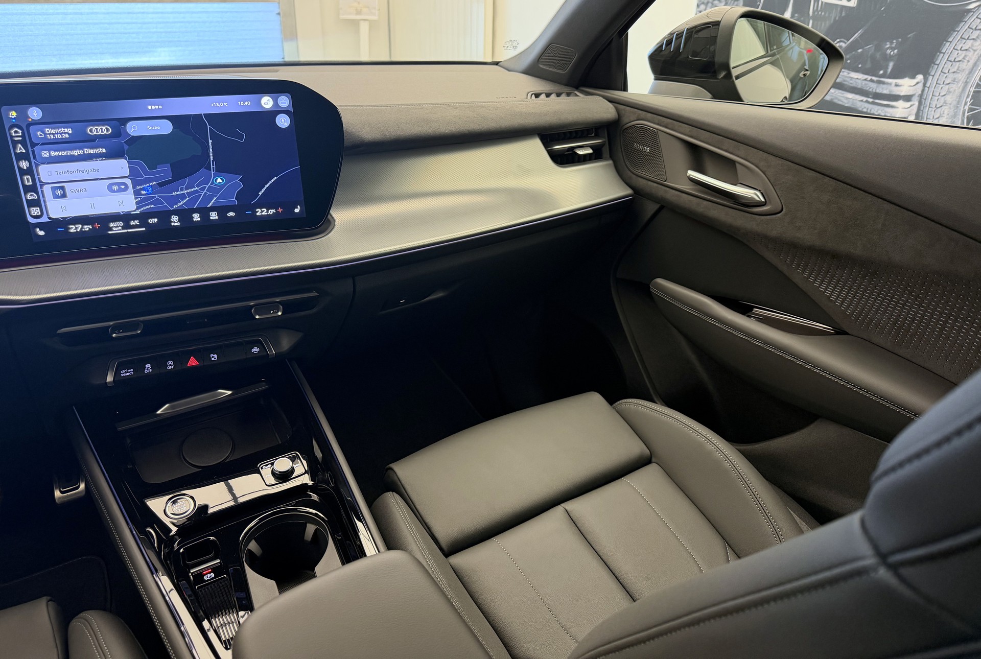 AUDI Q3 SUV TFSI quattro 195 kW S tronic-image-17