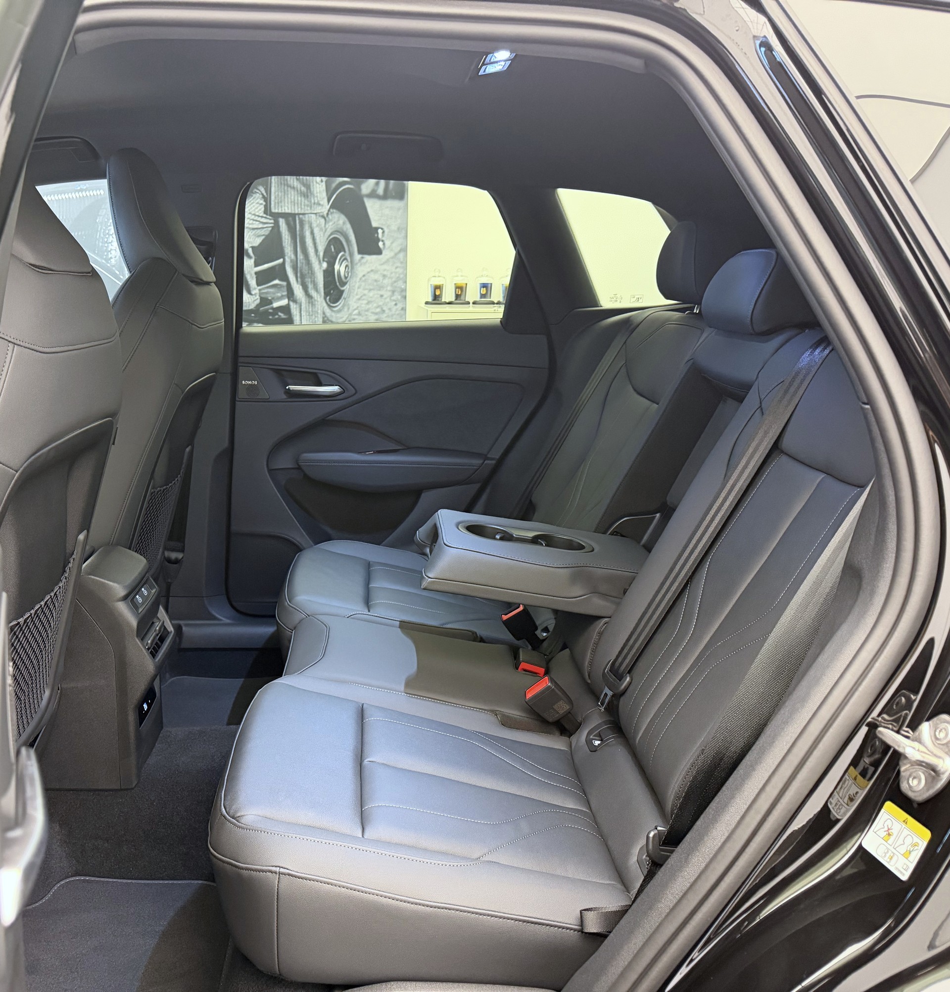 AUDI Q3 SUV TFSI quattro 195 kW S tronic-image-20