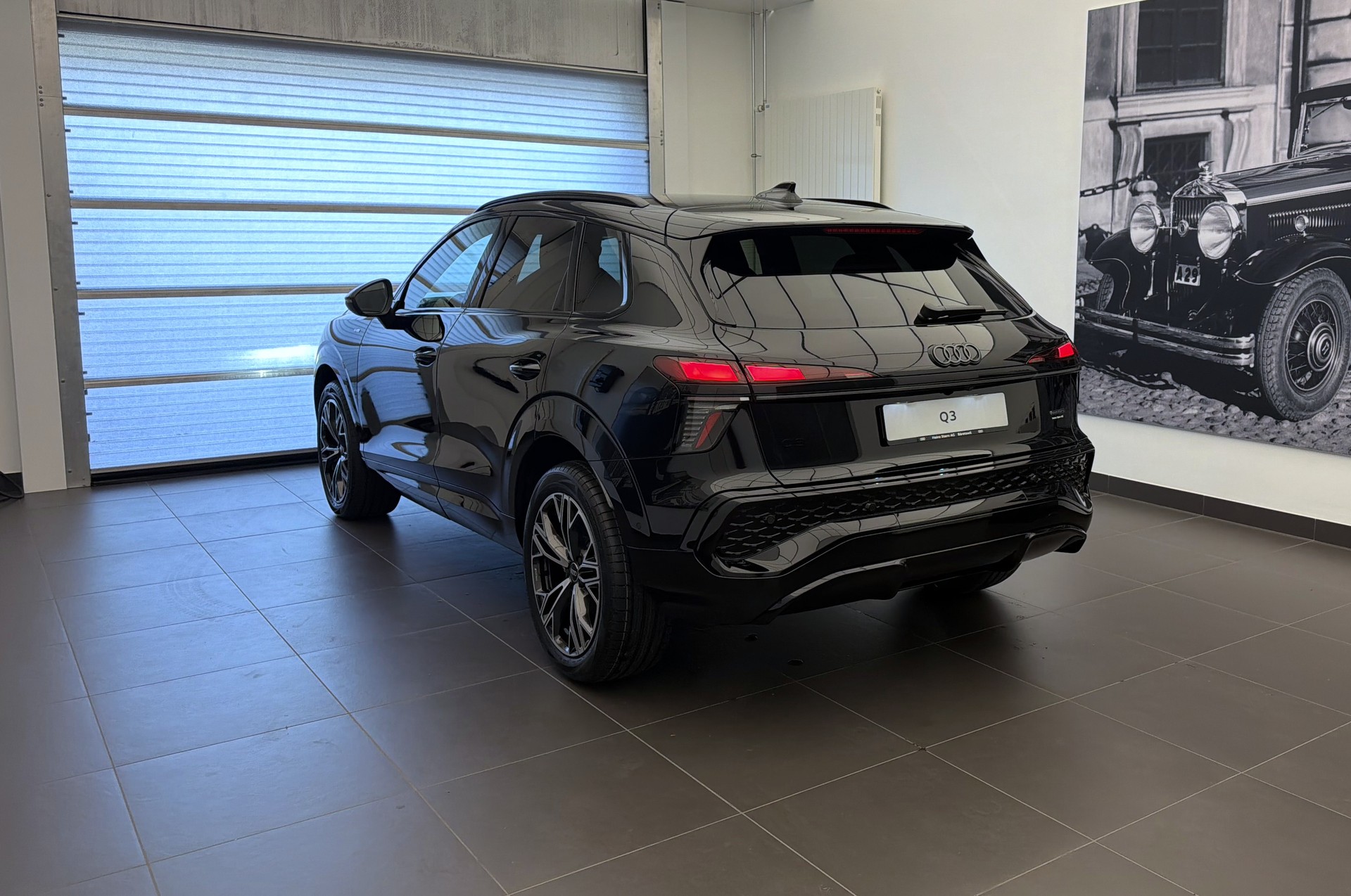AUDI Q3 SUV TFSI quattro 195 kW S tronic-image-23