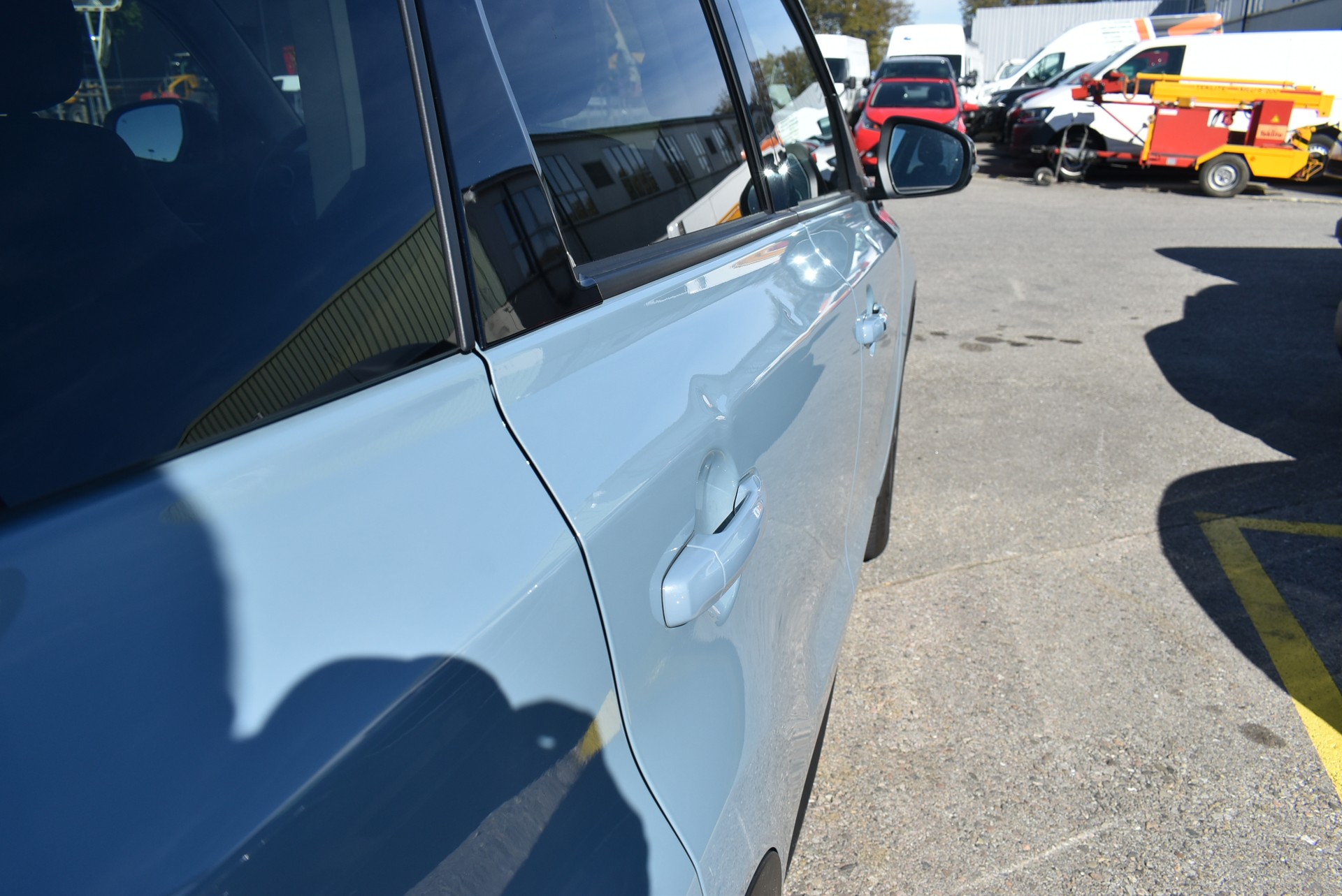 SUZUKI Vitara 1.5 Hybrid Compact Top 4x4 AGS-image-4