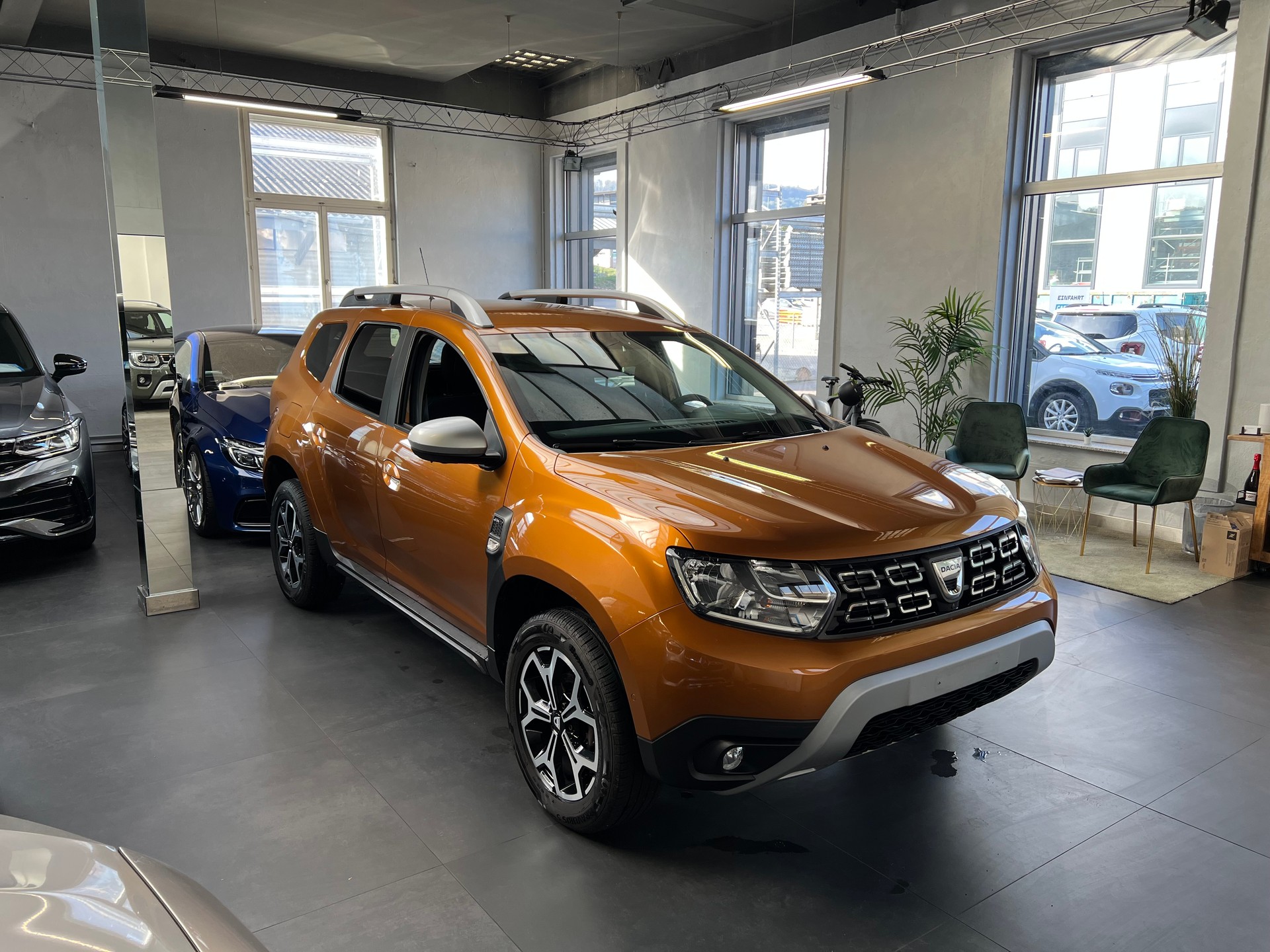 DACIA Duster SCe 115 Prestige 4x4-image-2
