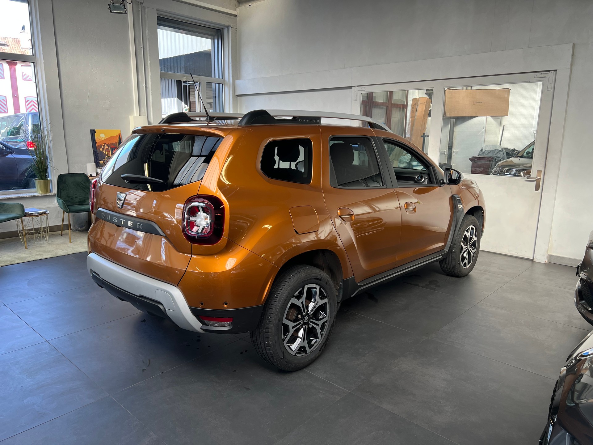 DACIA Duster SCe 115 Prestige 4x4-image-3