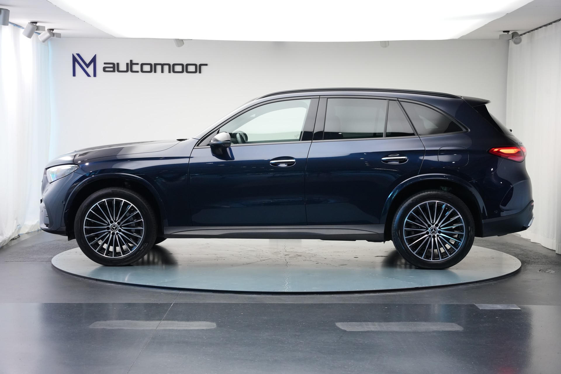 MERCEDES-BENZ GLC 400 e 4Matic 9G-Tronic *CH-Fahrzeug* *AHK*-image-7